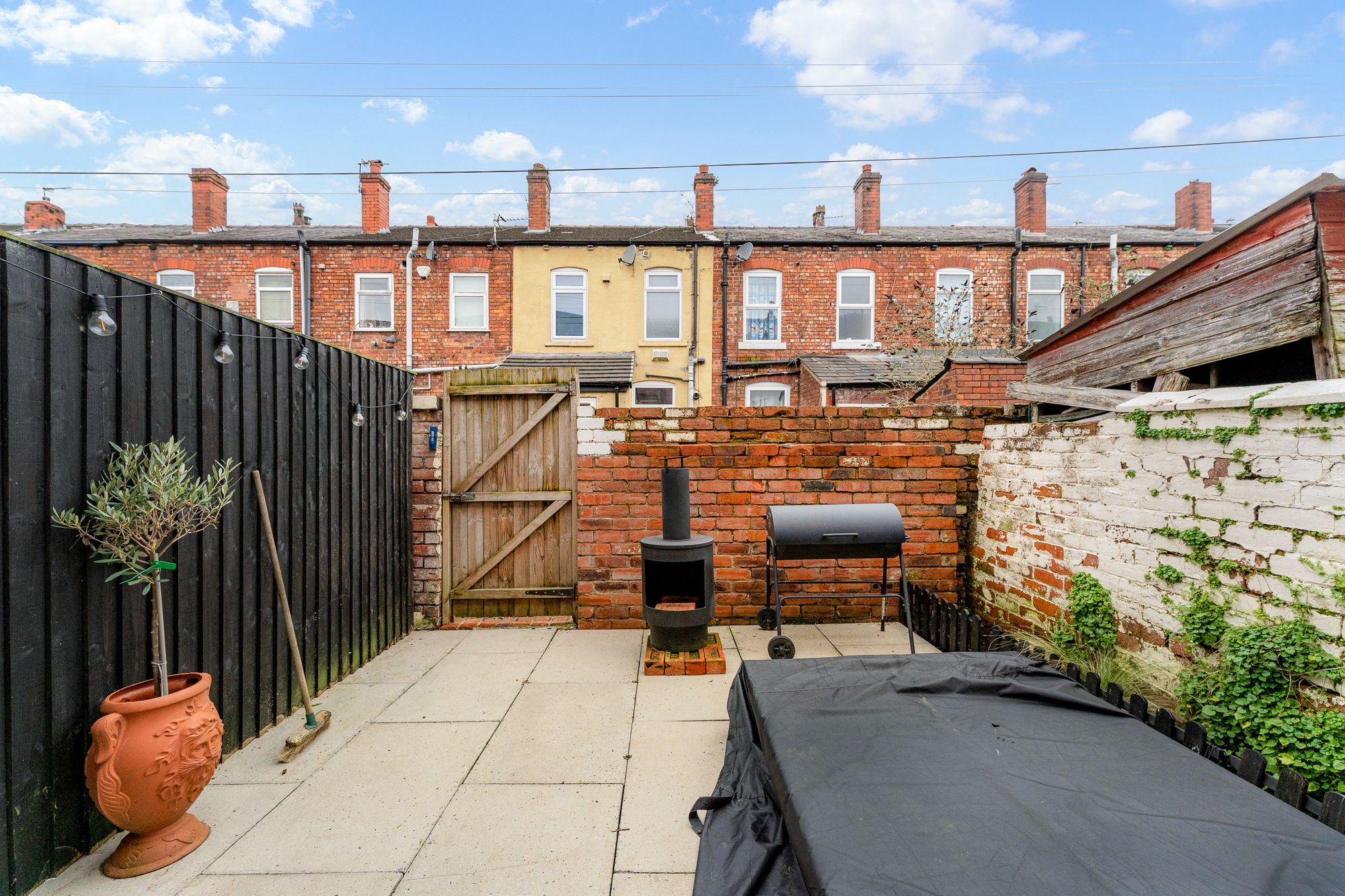 Ledbury Street, Leigh, WN7