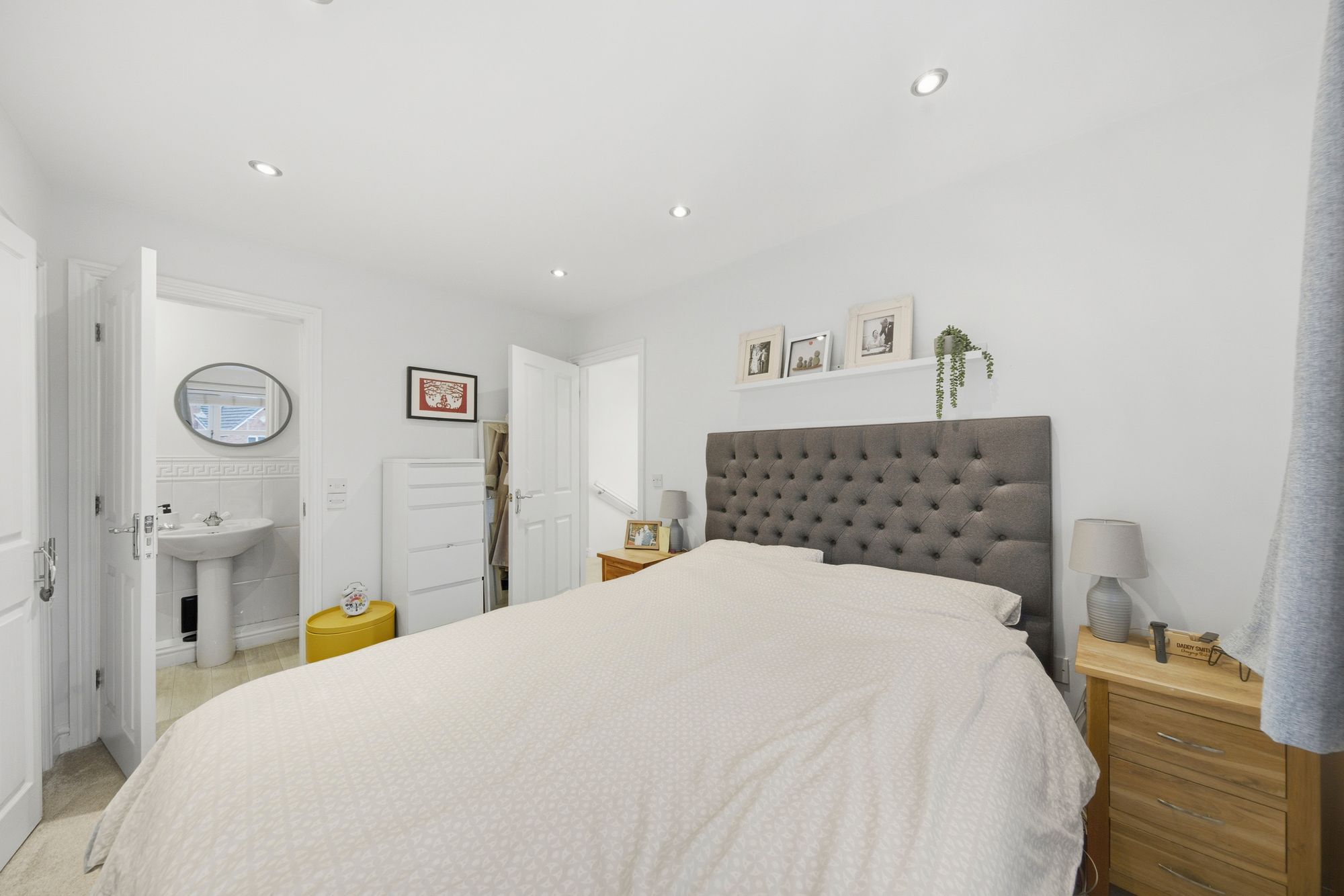 Owlsfield, Newton-Le-Willows