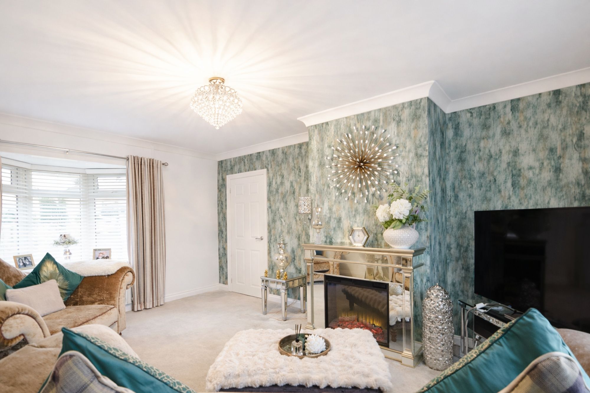 3c8c368d-baac-4755-8202-7c0c392cd3fe