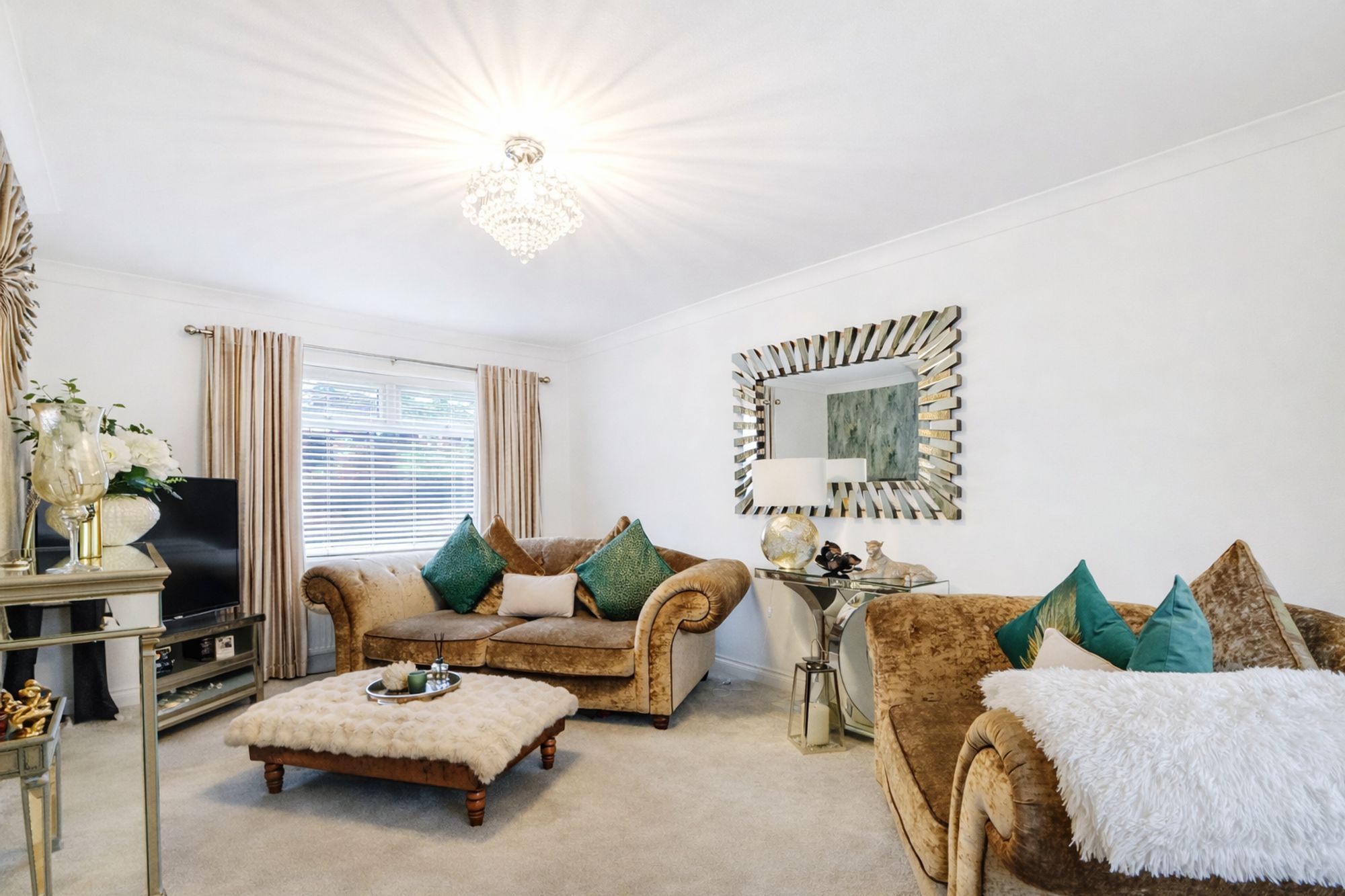 1ab34822-94a4-4dc9-ad64-1dc39129a345