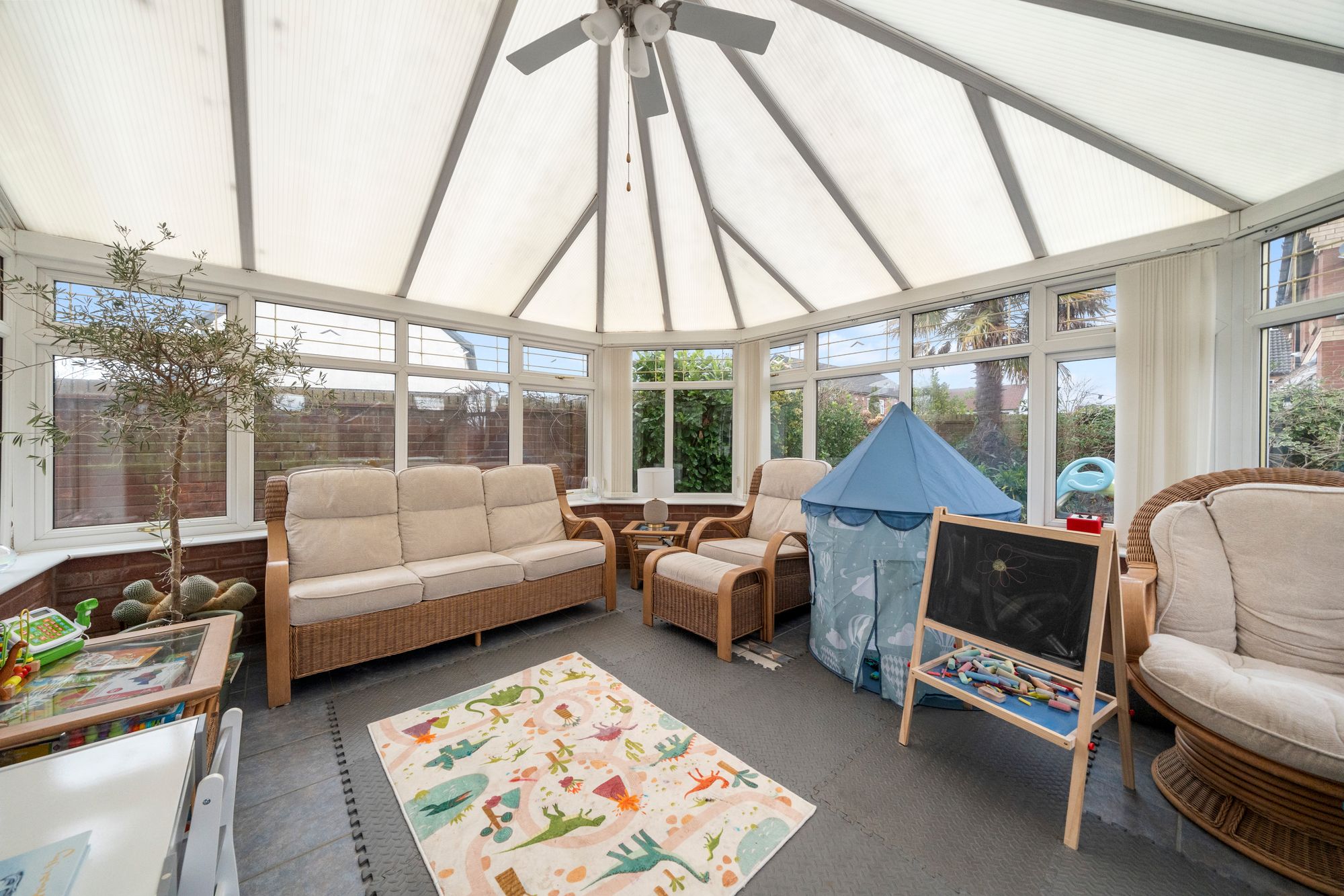 Clough House Drive, Leigh