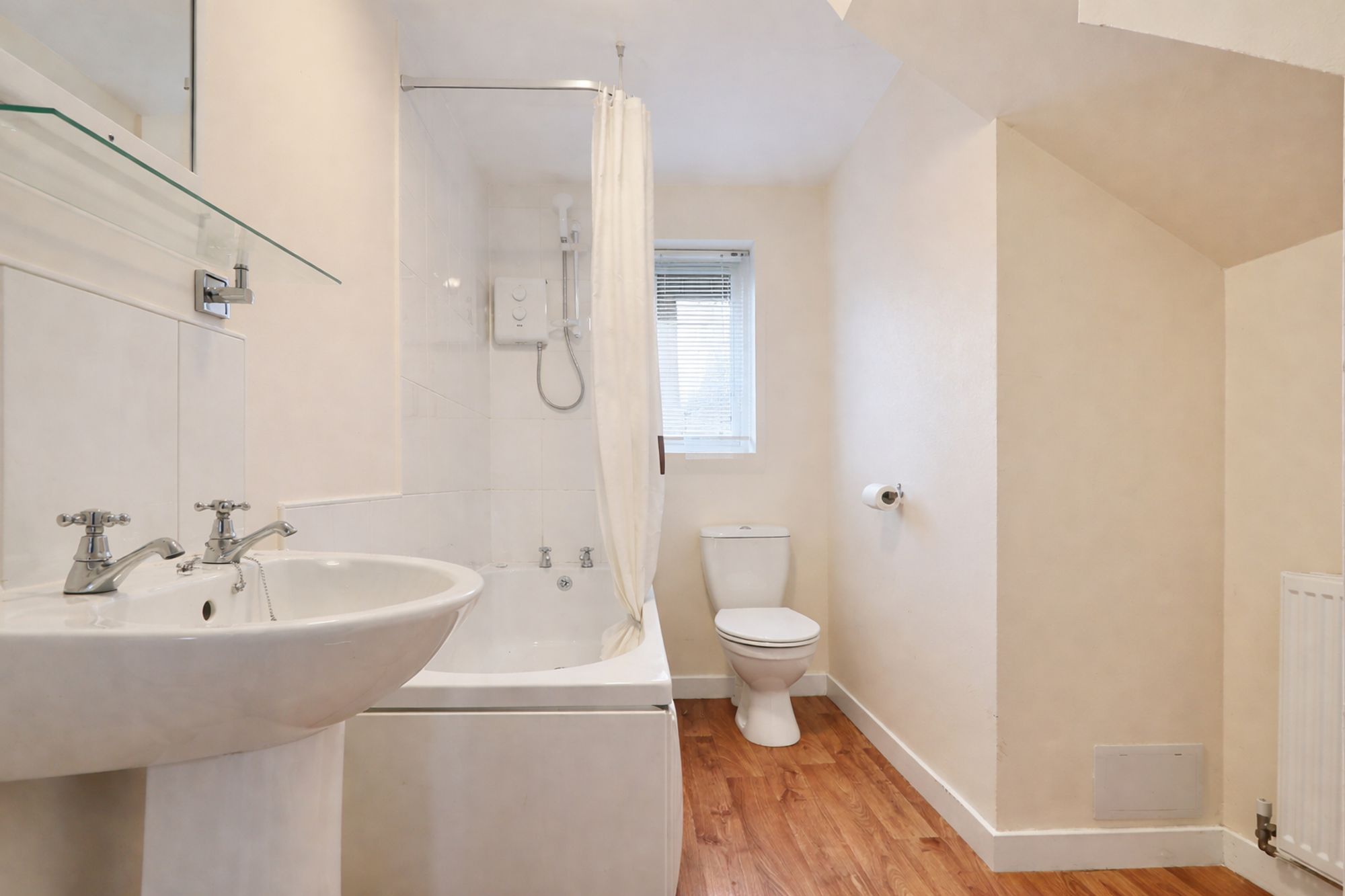 aff59c72-3325-4f83-a6a5-785c0a84717f