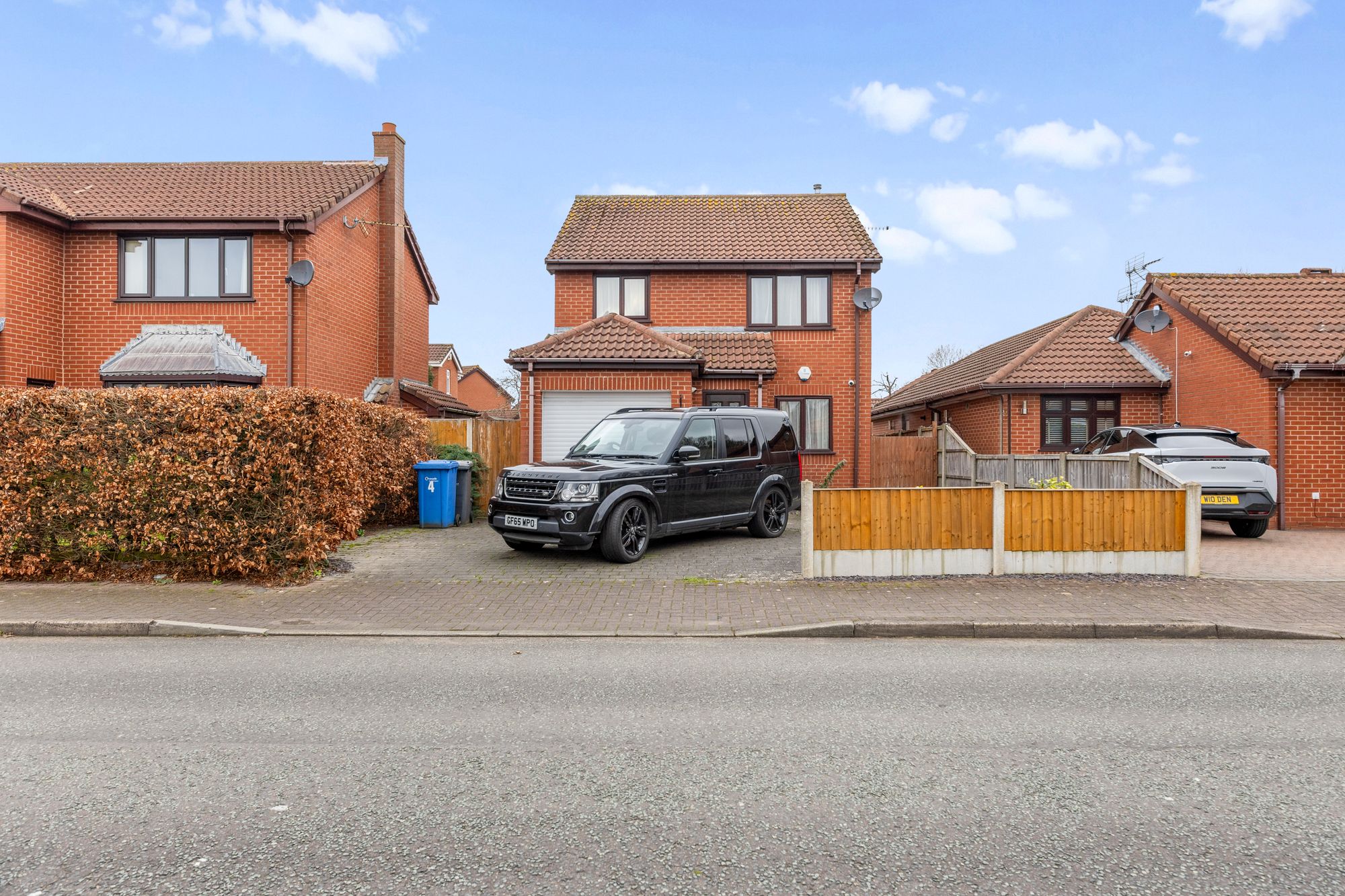 Castle Green, Westbrook, WA5