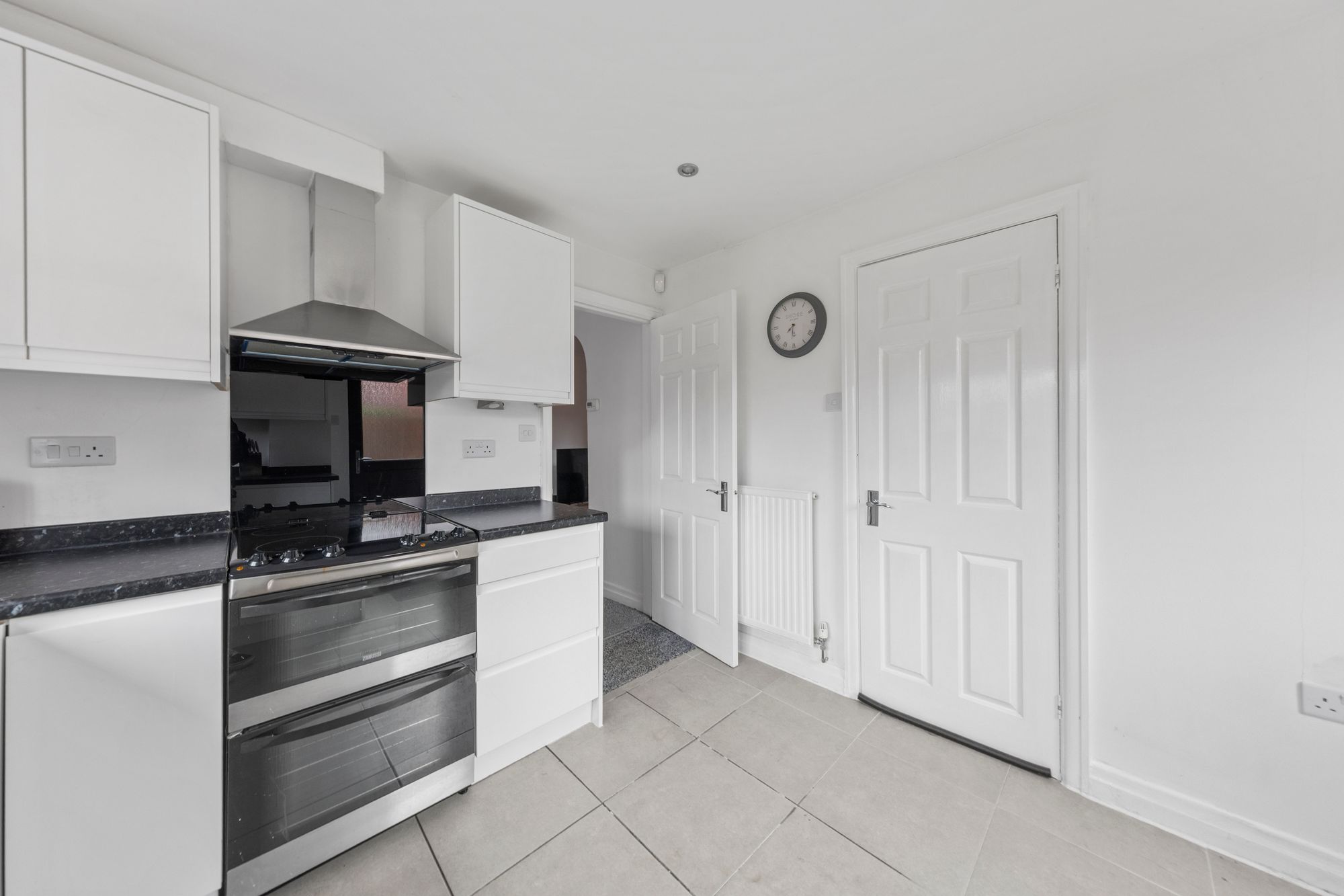 Castle Green, Westbrook, WA5