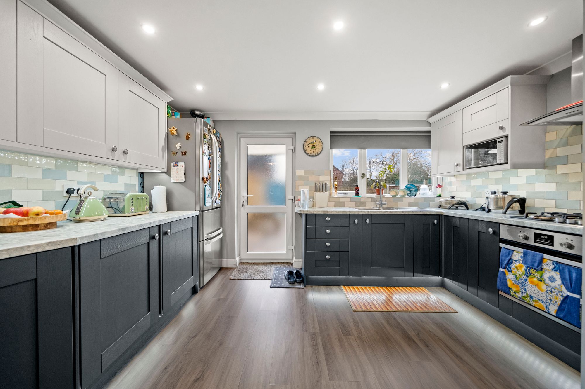 Manor Avenue, Warrington