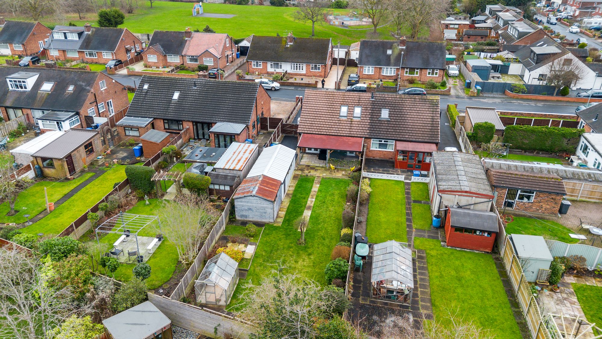 Rozel Crescent, Warrington
