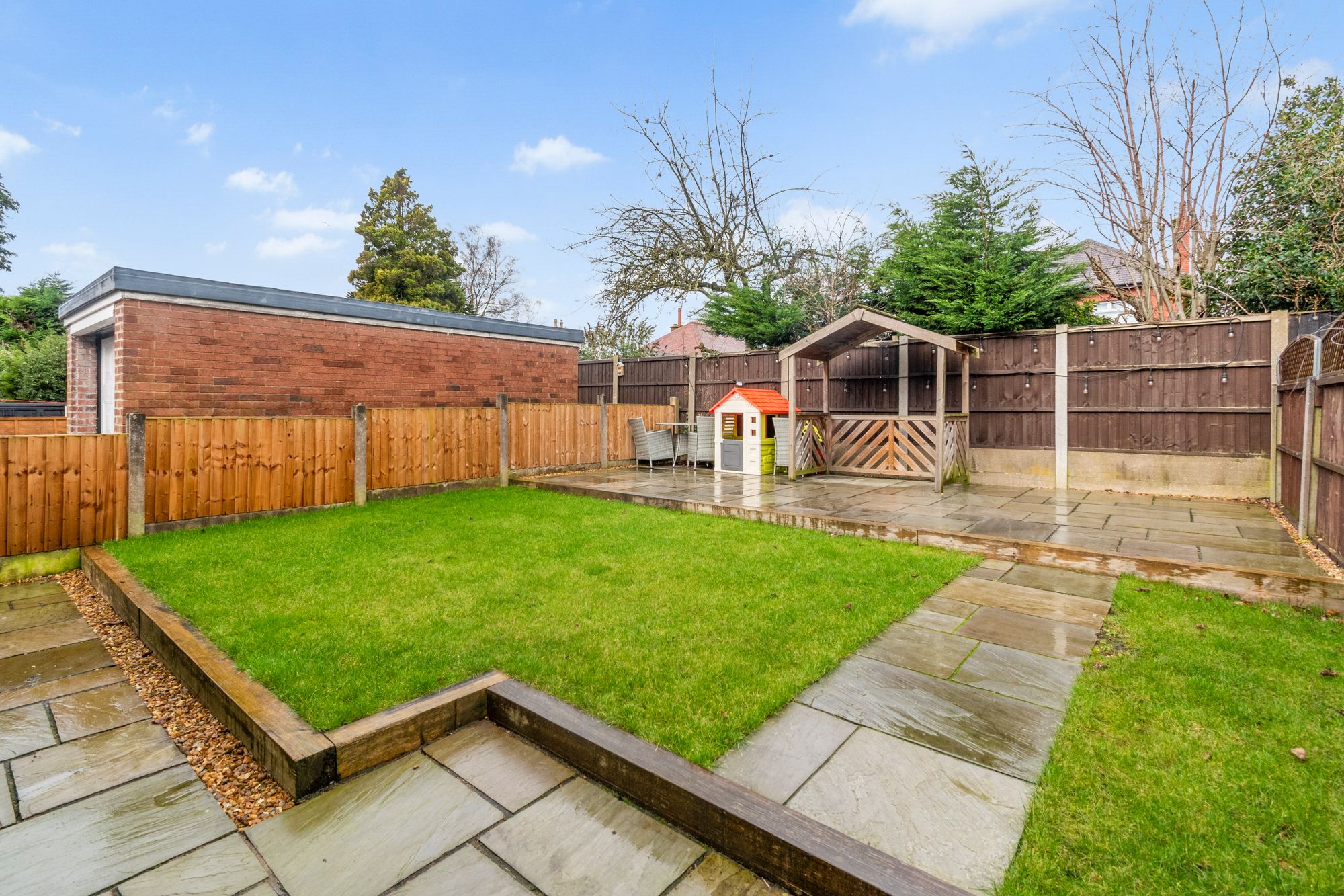 Hawthorn Drive, St. Helens