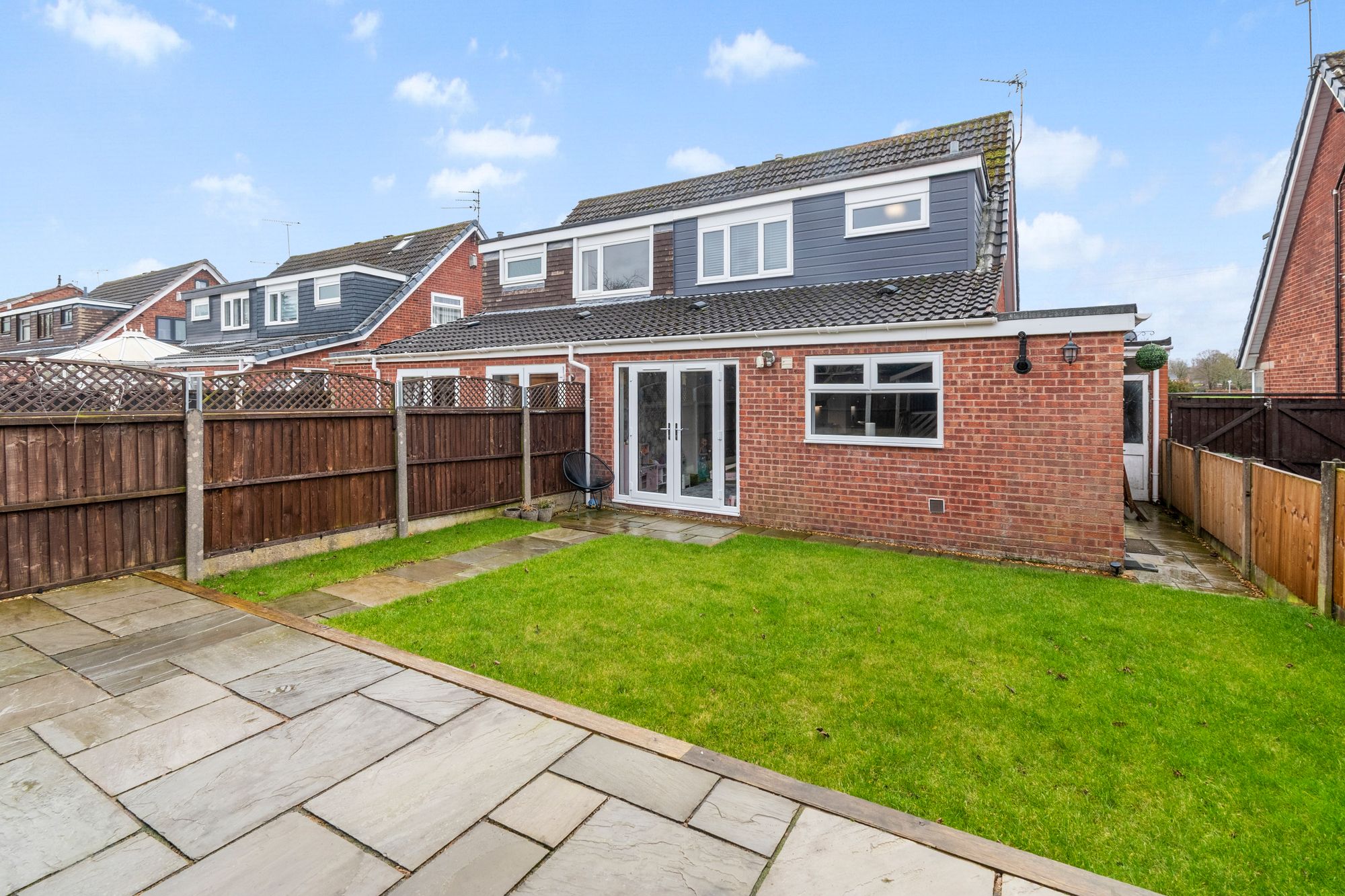 Hawthorn Drive, St. Helens