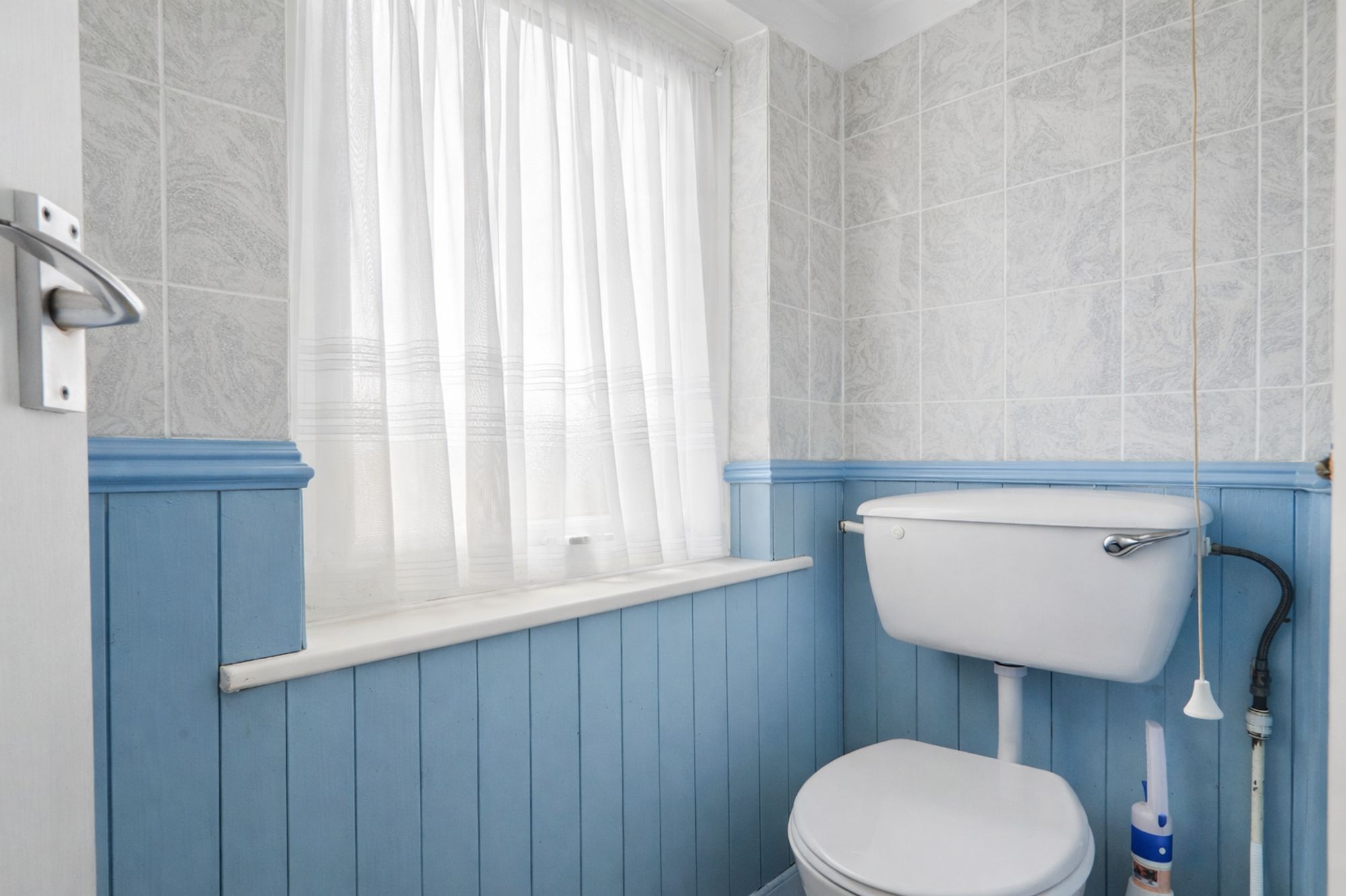 cb997ba4-9d1b-46fa-8928-aabeeac61913