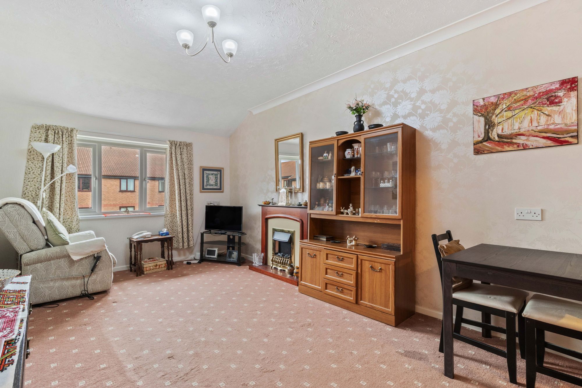 Oulton Court, Warrington