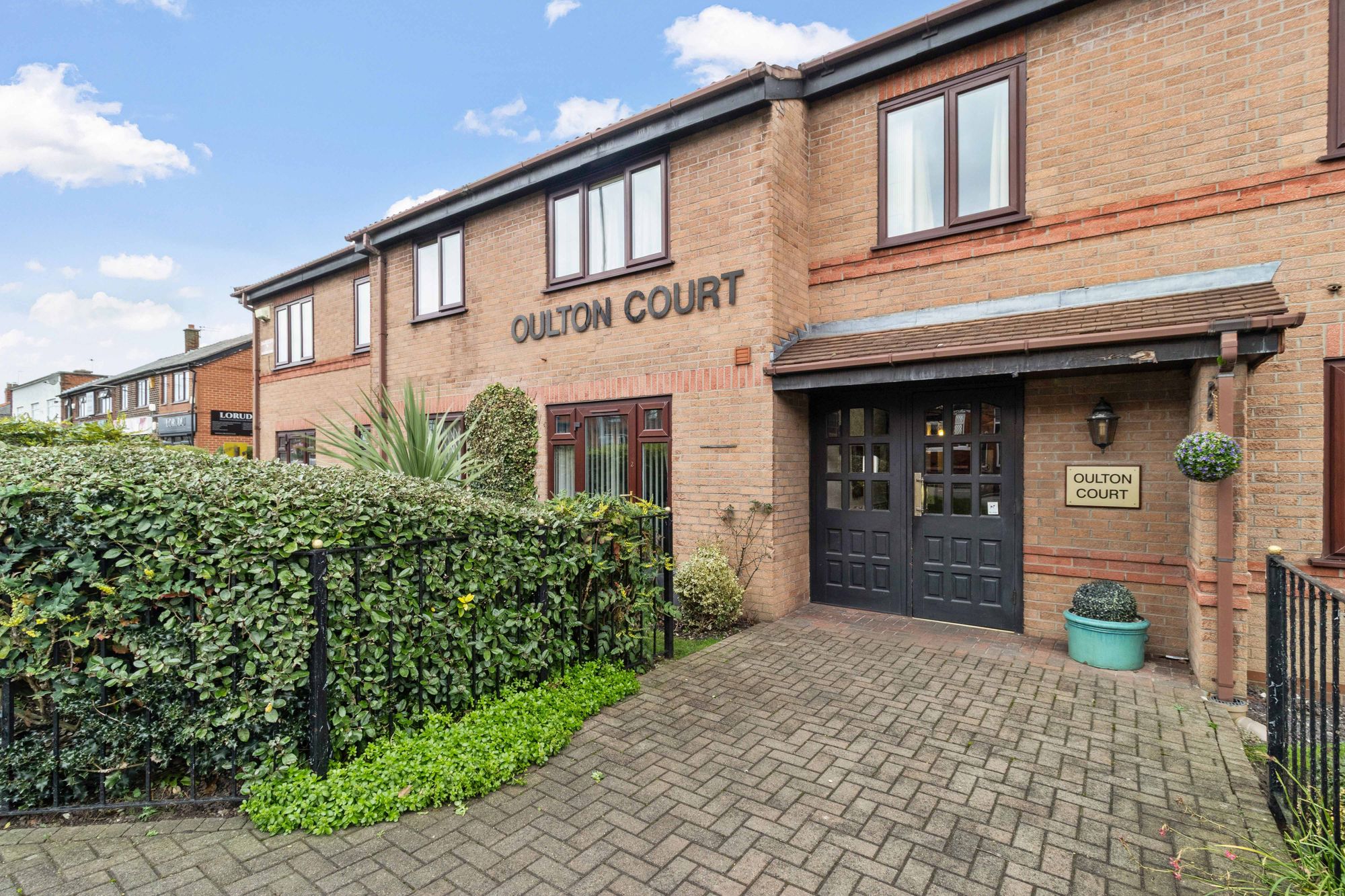 Oulton Court, Warrington
