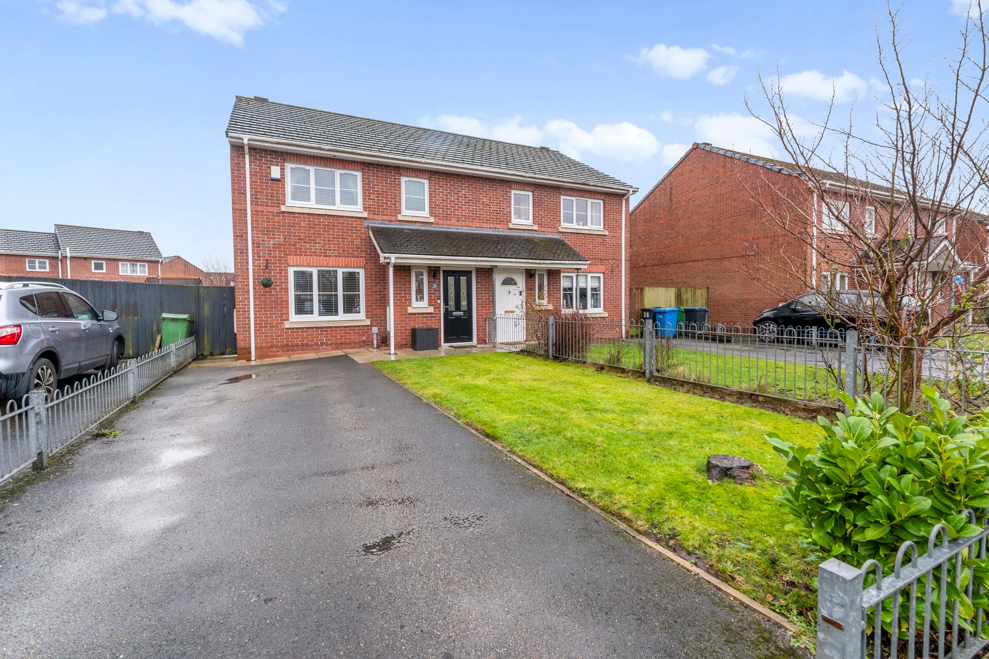 Westland Drive, Padgate, WA2