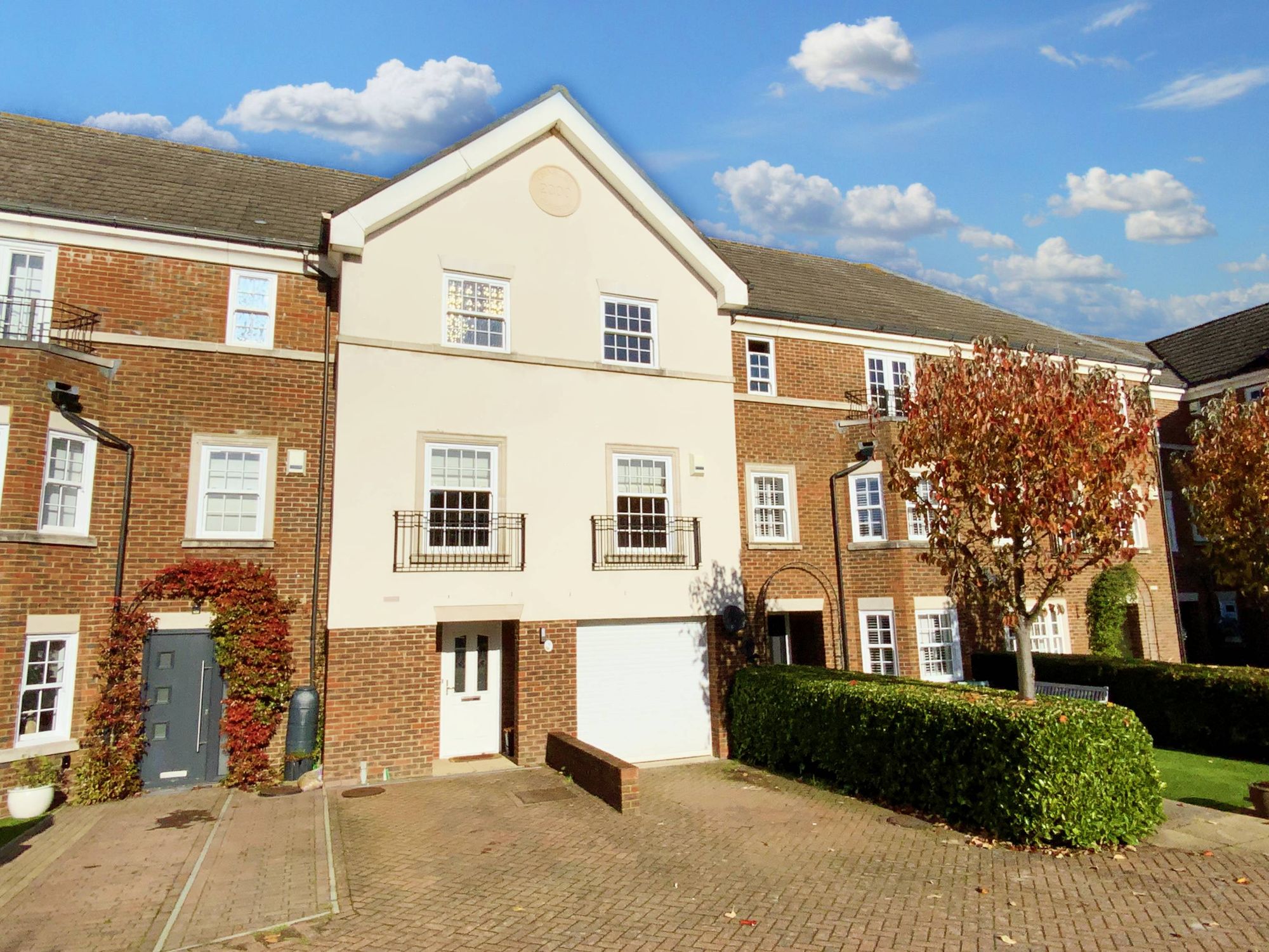 6 Cleeve Court, Kings Hill