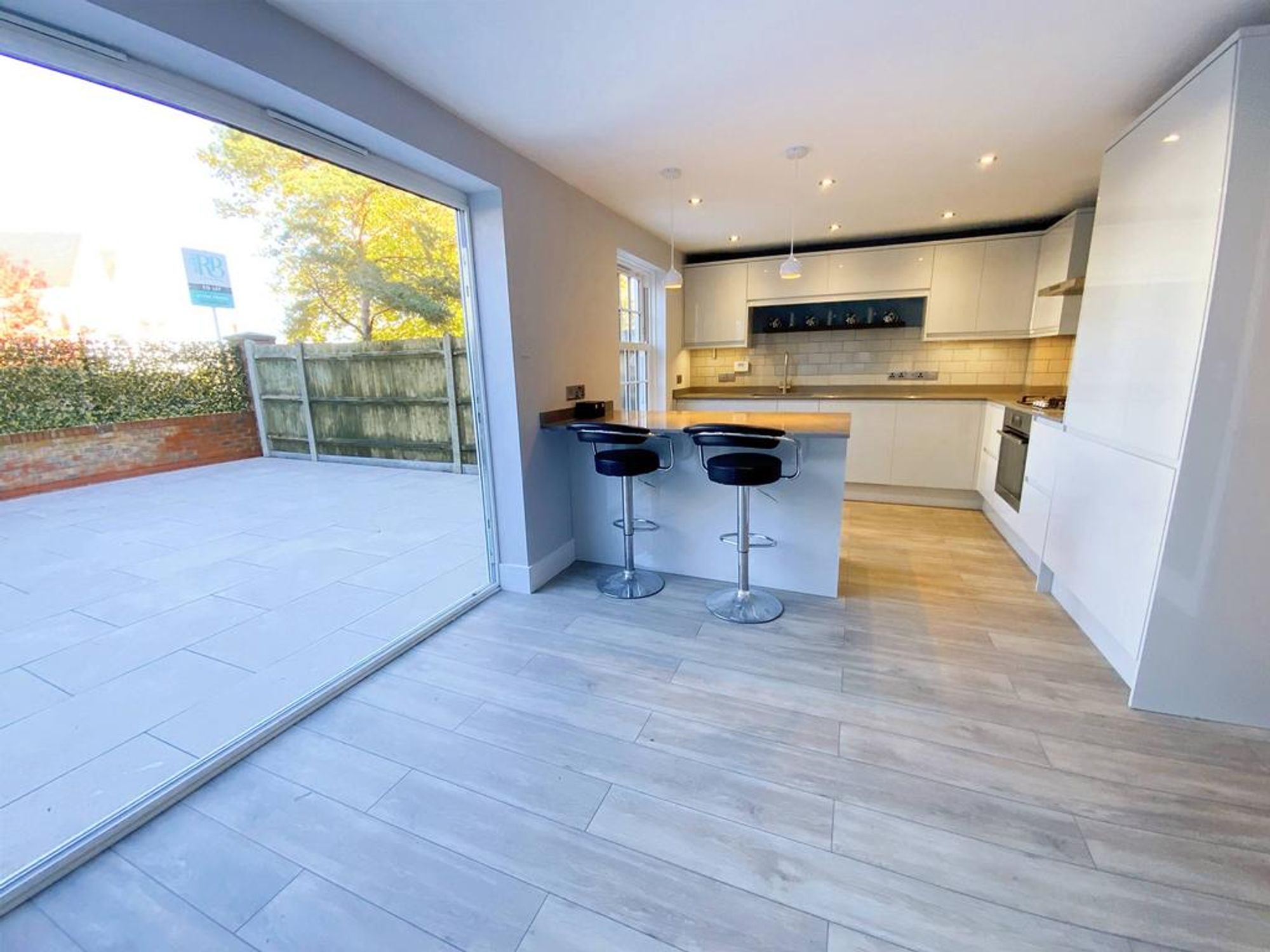 6 Cleeve Court, Kings Hill