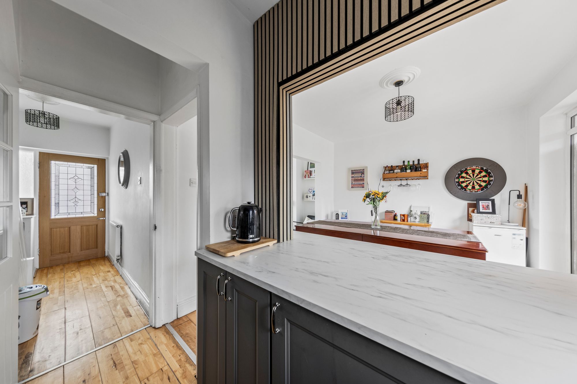 Bernard Avenue, Appleton, WA4