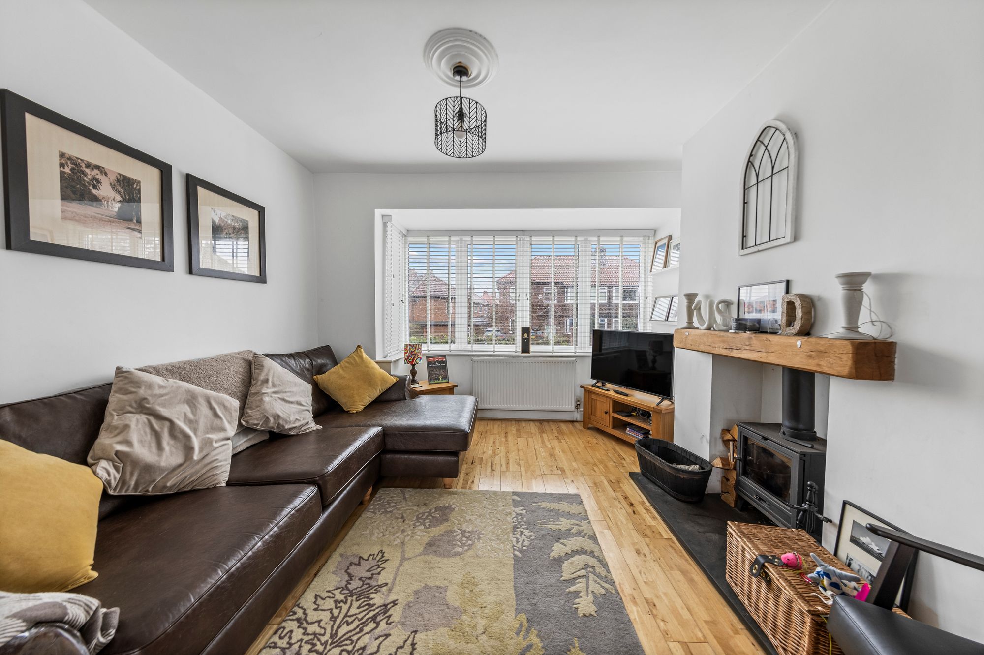 Bernard Avenue, Appleton, WA4