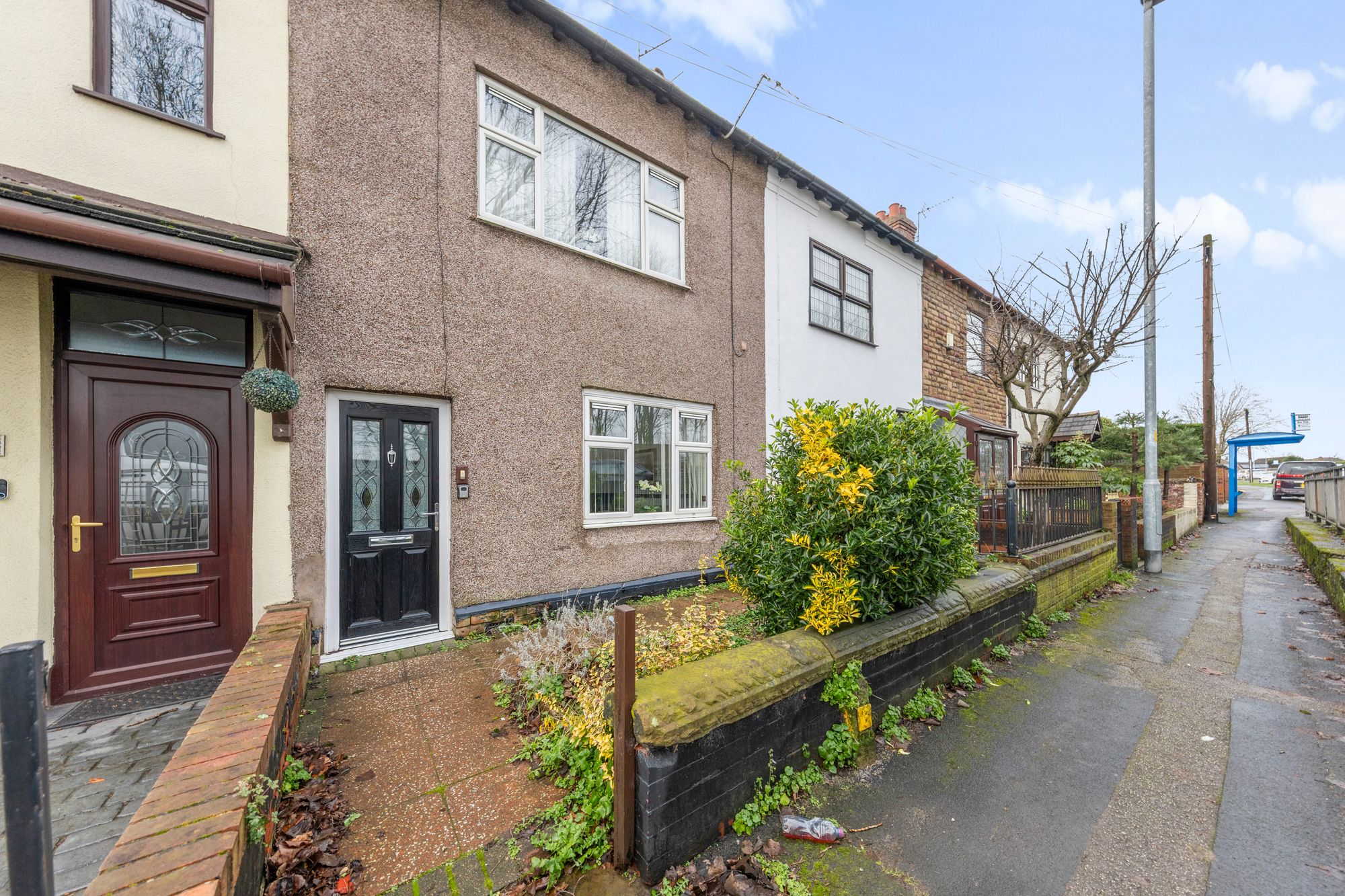 Manchester Road, Woolston, WA1