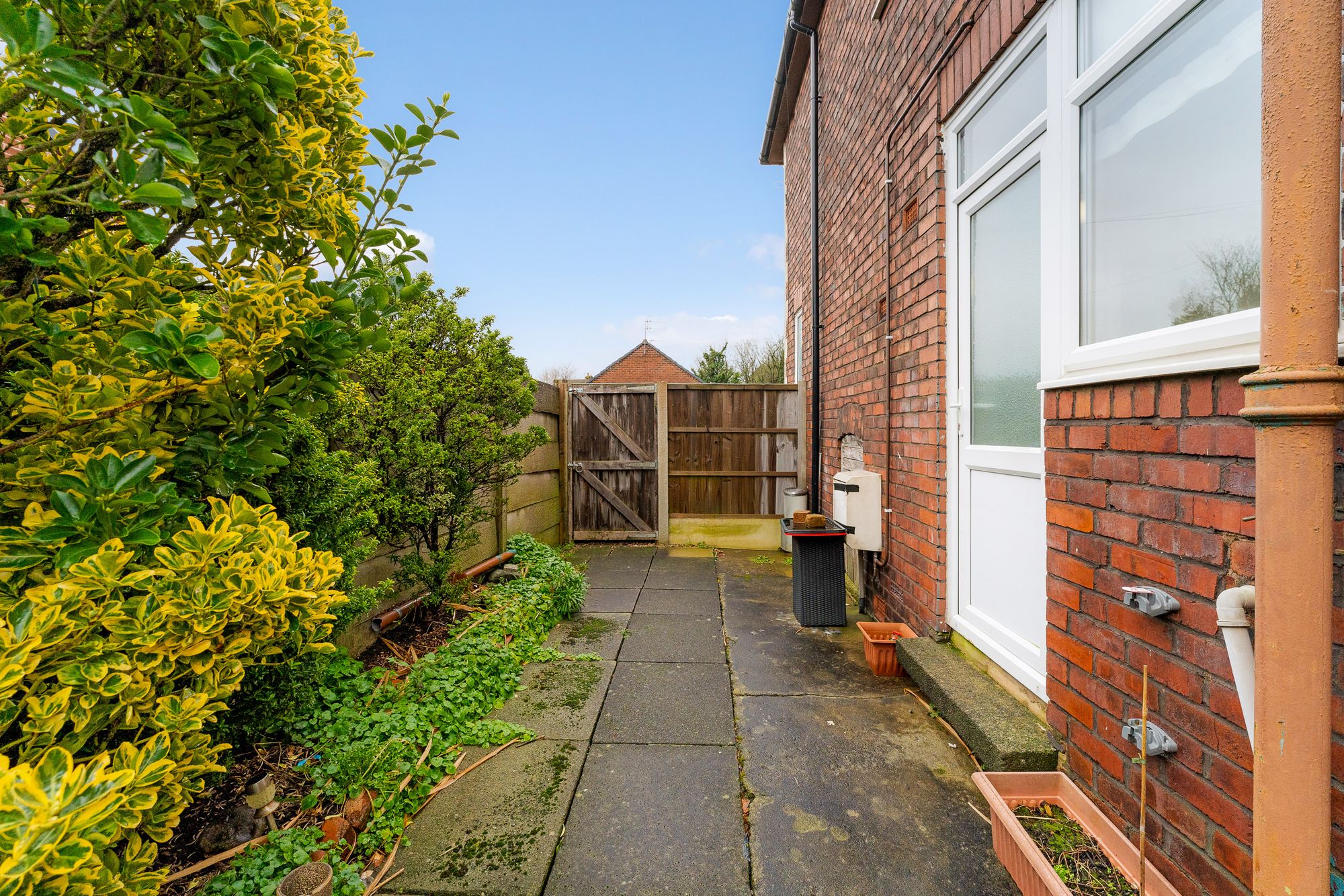 Windermere Avenue, Widnes