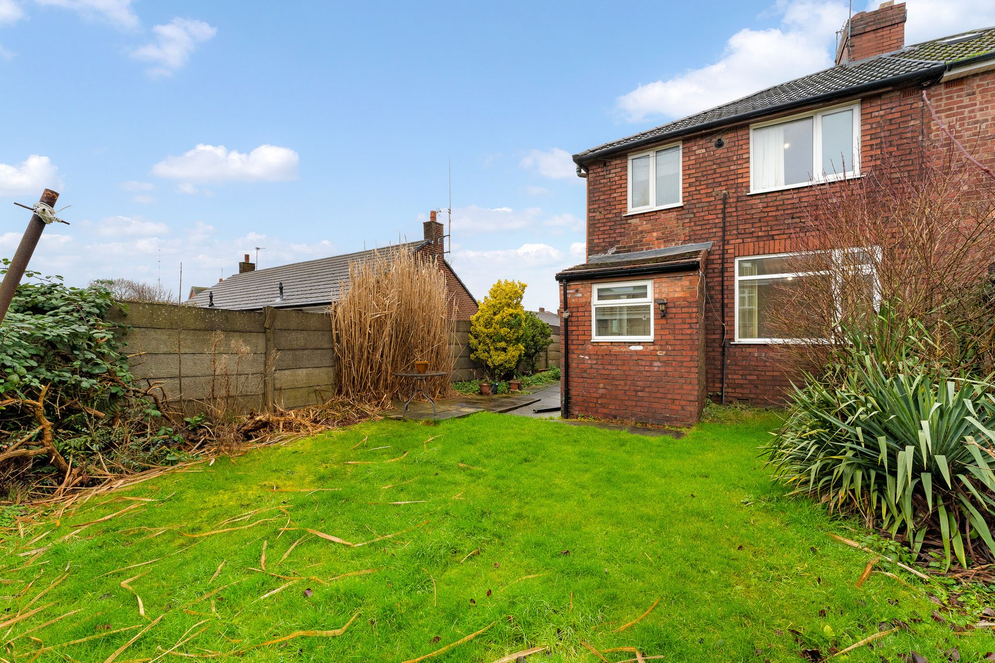 Windermere Avenue, Widnes