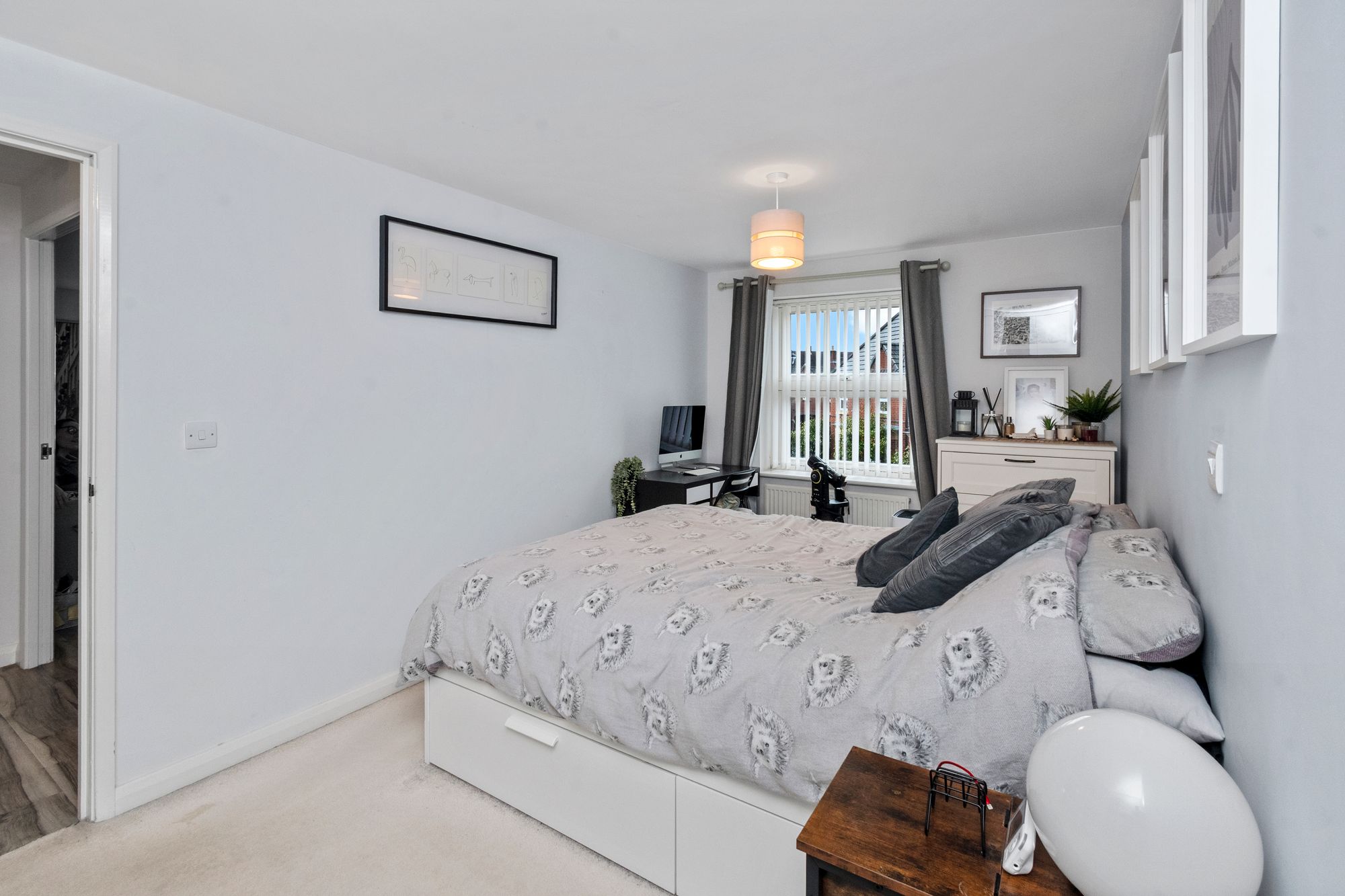 Partington Square, Runcorn