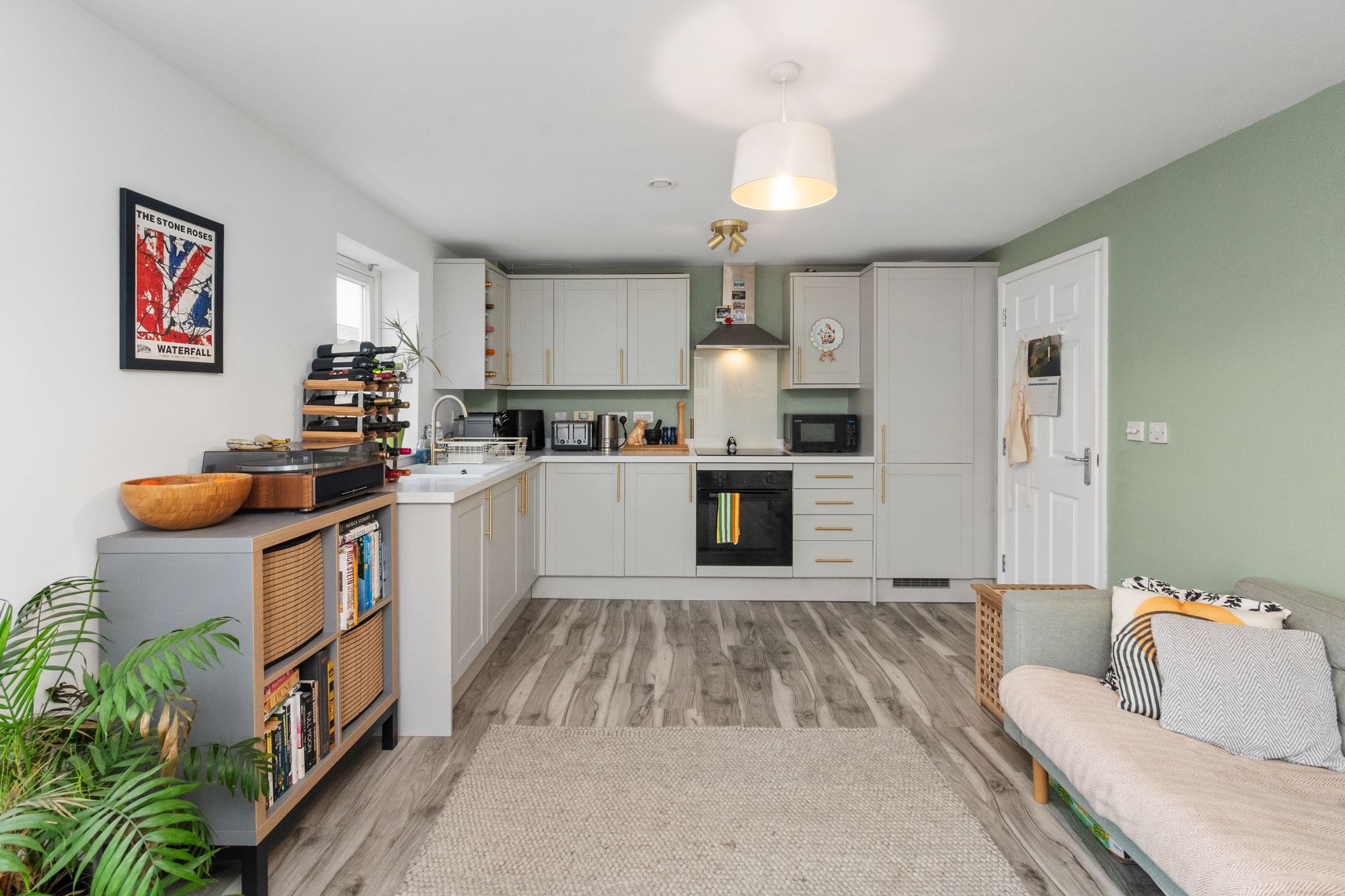 Partington Square, Runcorn