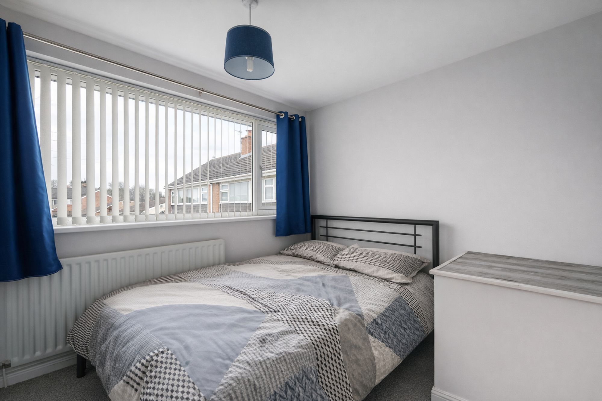 0e99ee51-4ce0-4e87-99e4-ac11c966db0d