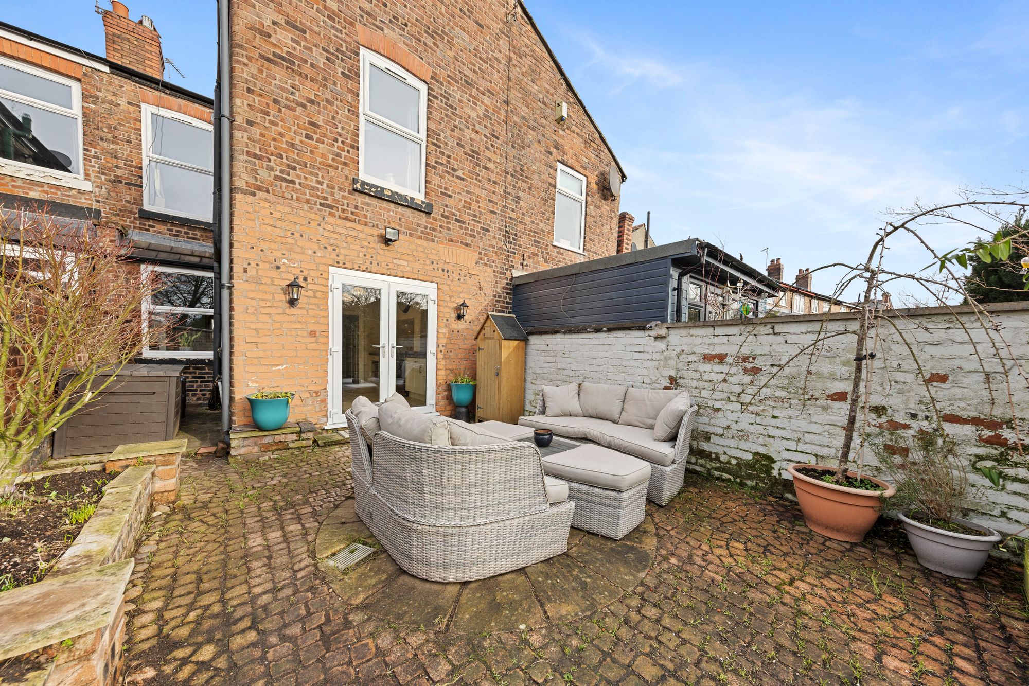 Manchester Road, Warrington