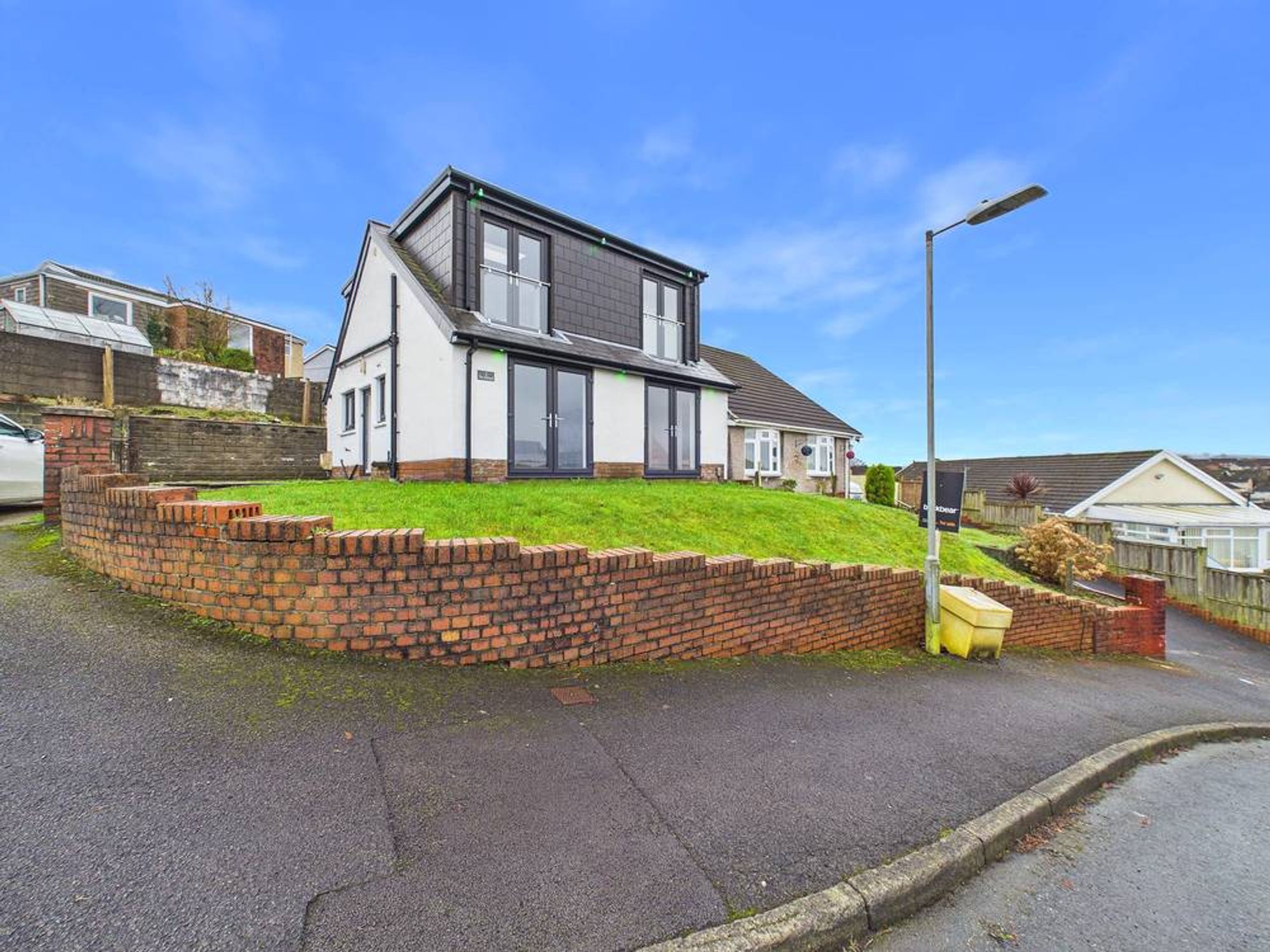 Greenfield Close, Llansamlet, SA7