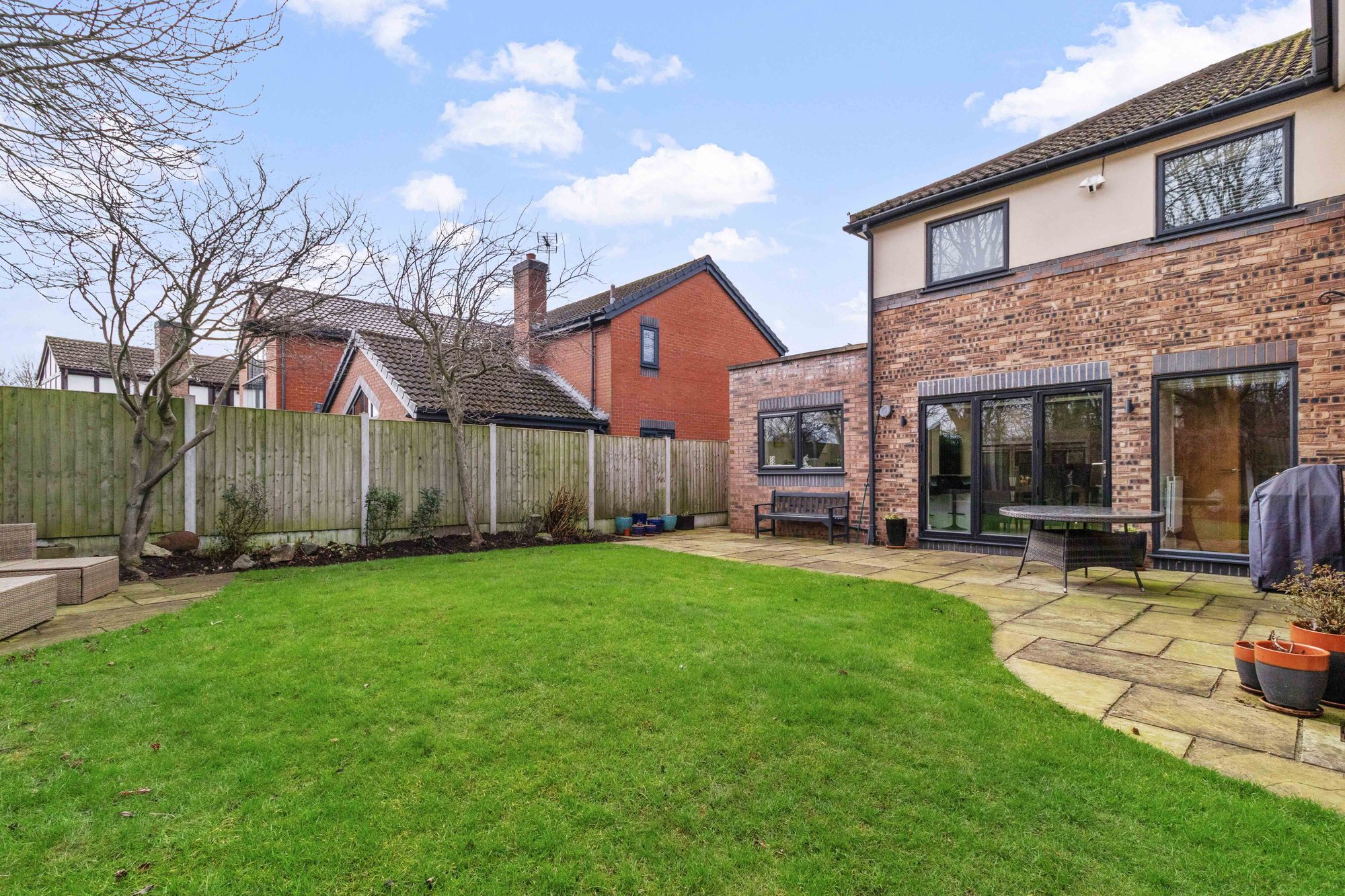 Crofton Close, Warrington