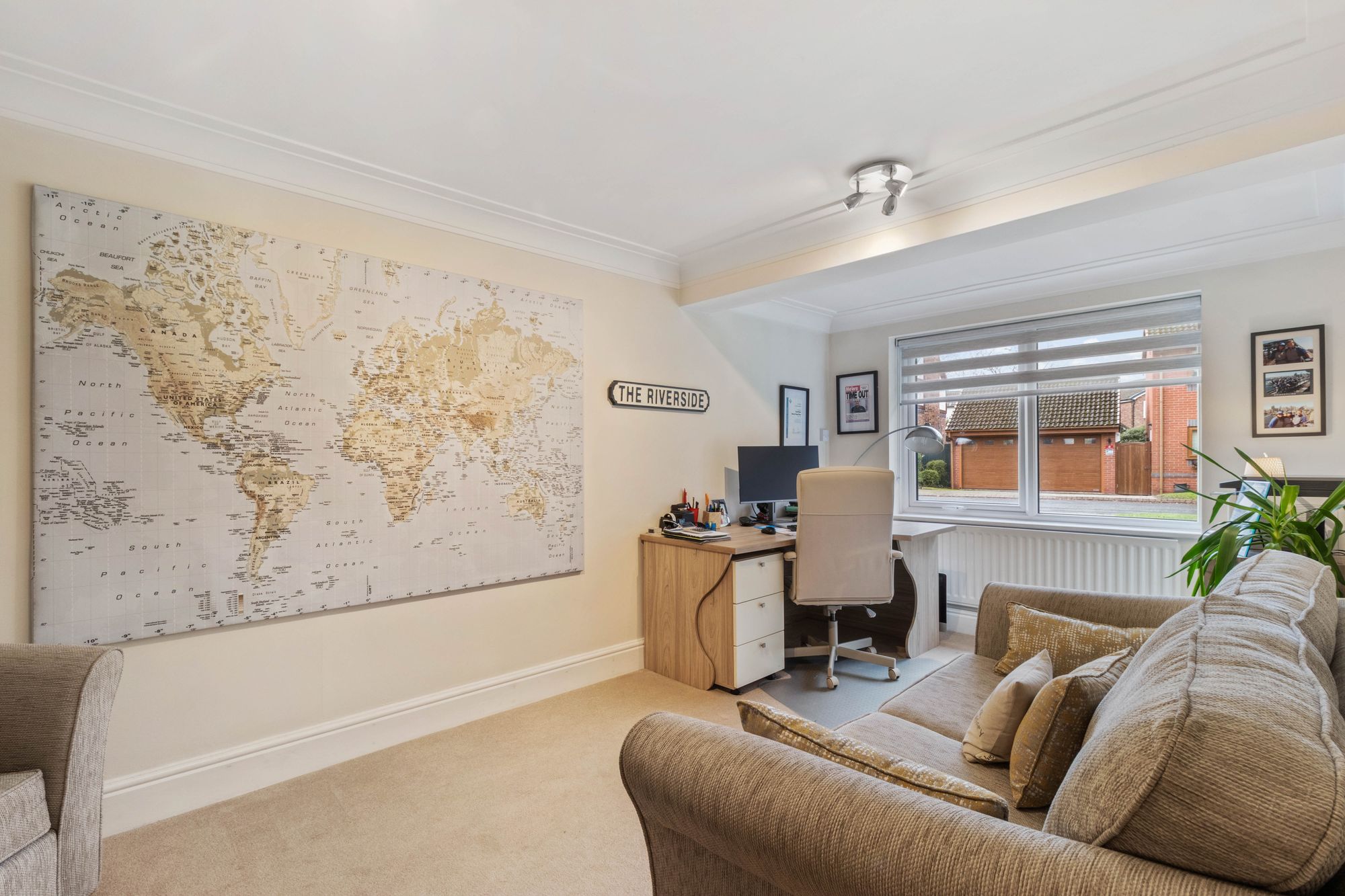 Crofton Close, Warrington