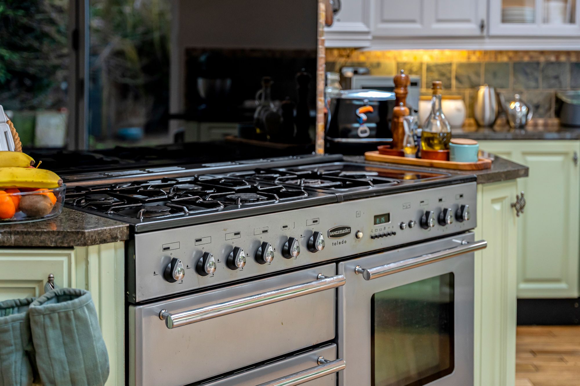 Crawford Avenue, Widnes