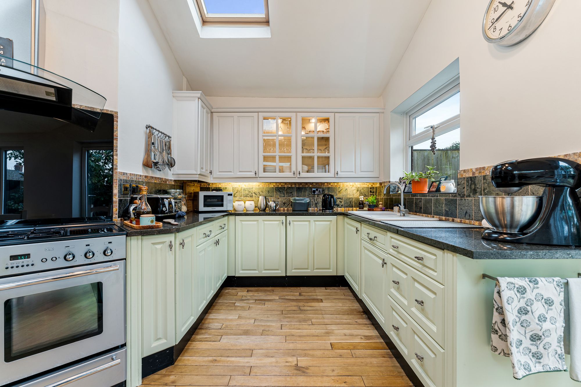 Crawford Avenue, Widnes