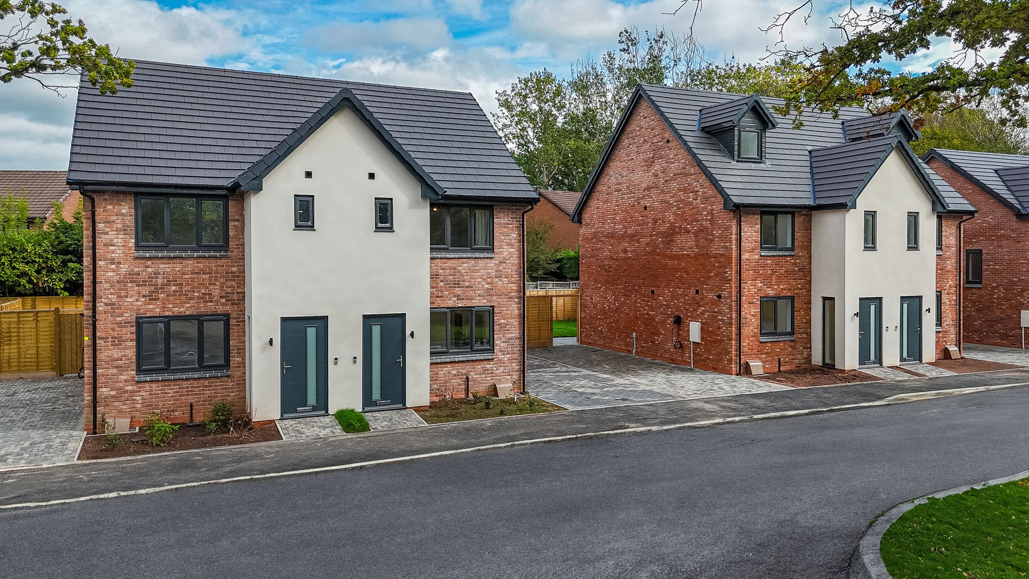 Siren Close, Birchwood, WA3