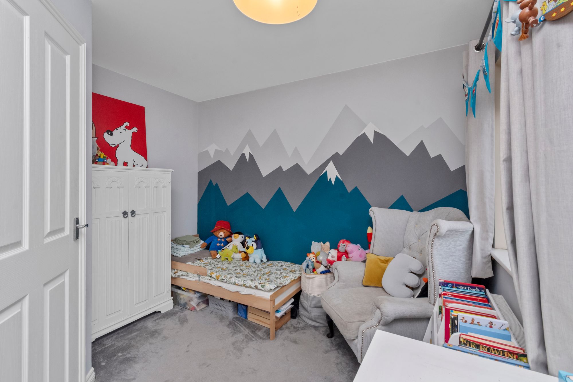 Newlove Avenue, St. Helens