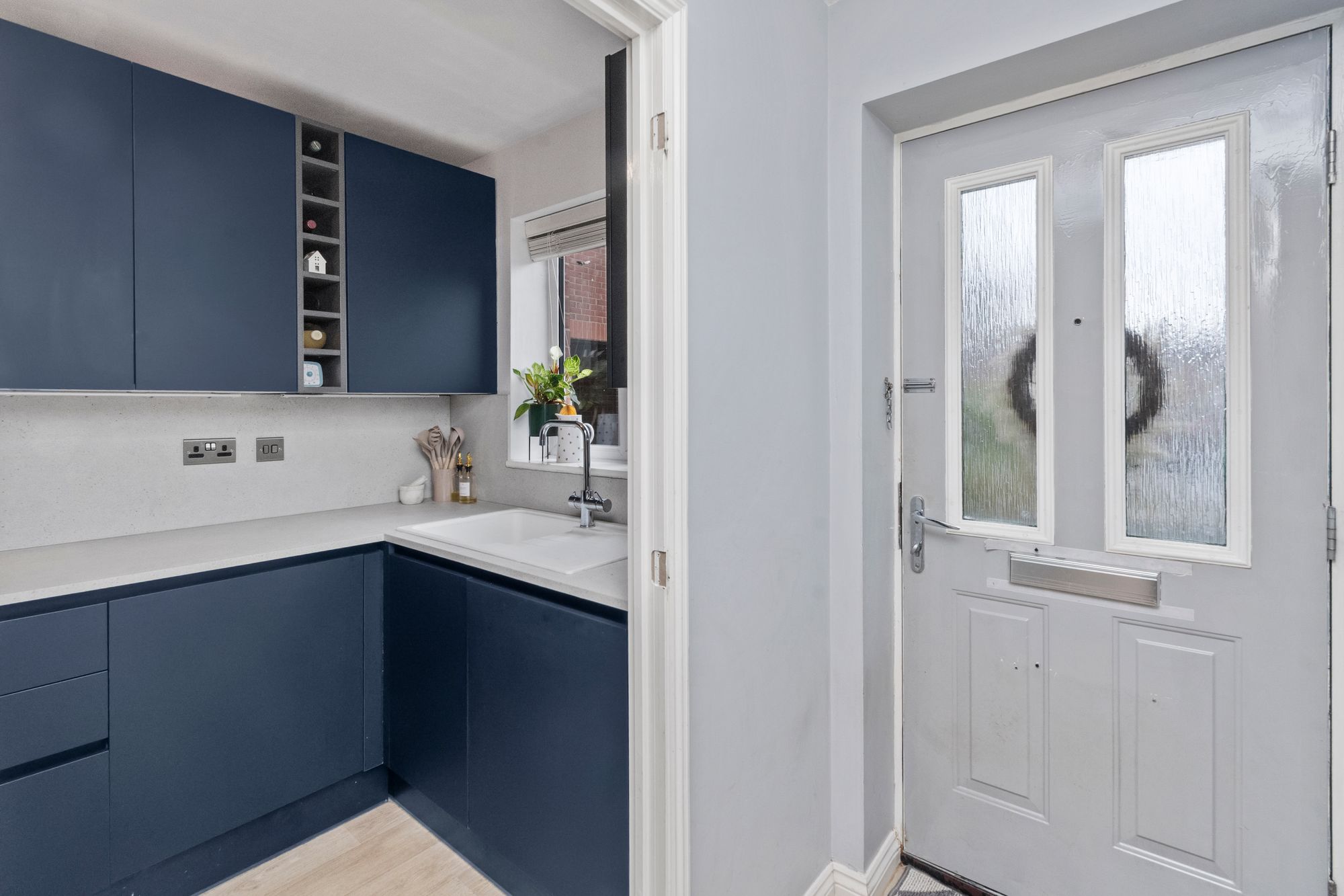 Newlove Avenue, St. Helens