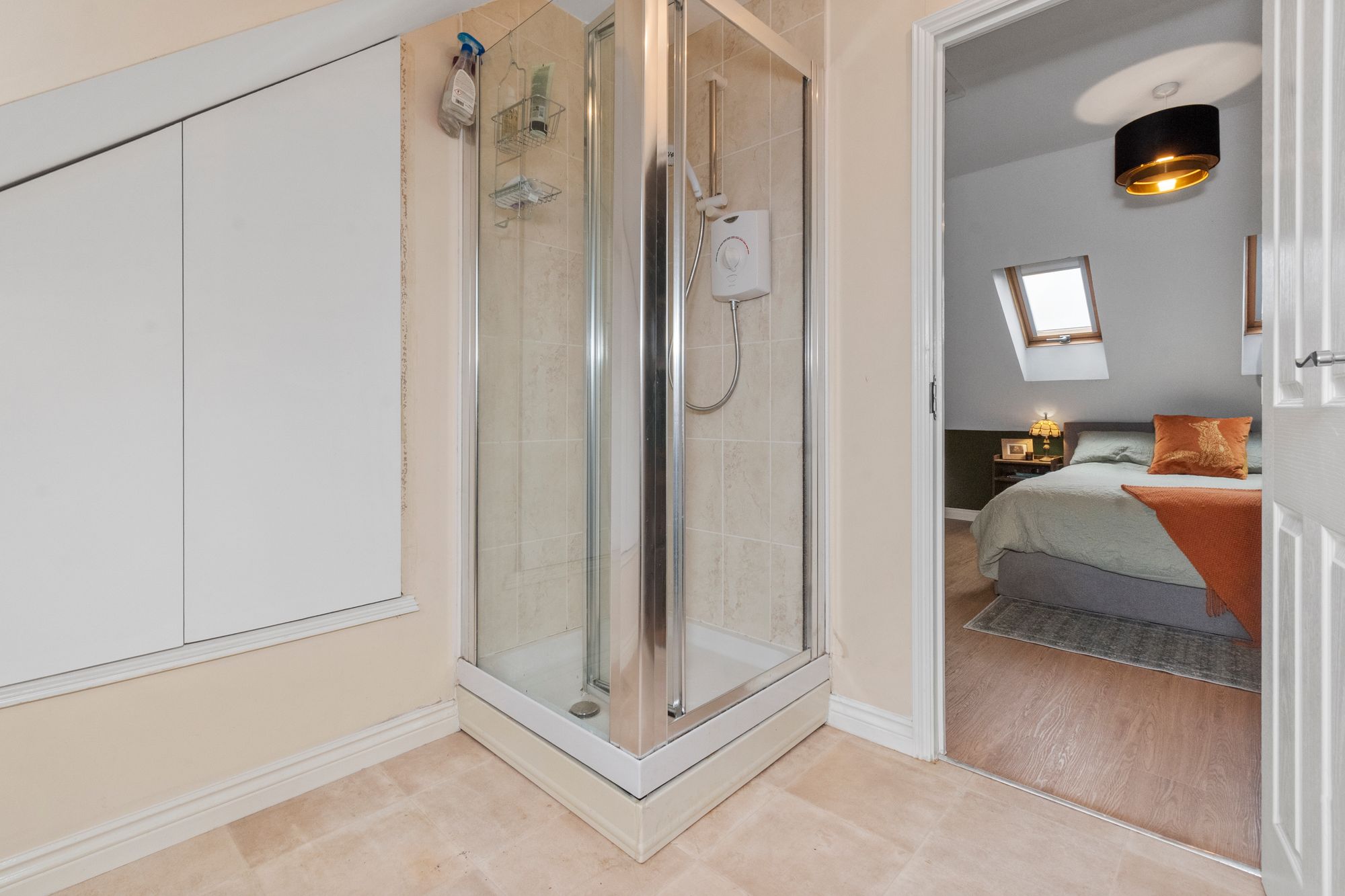 Newlove Avenue, St. Helens