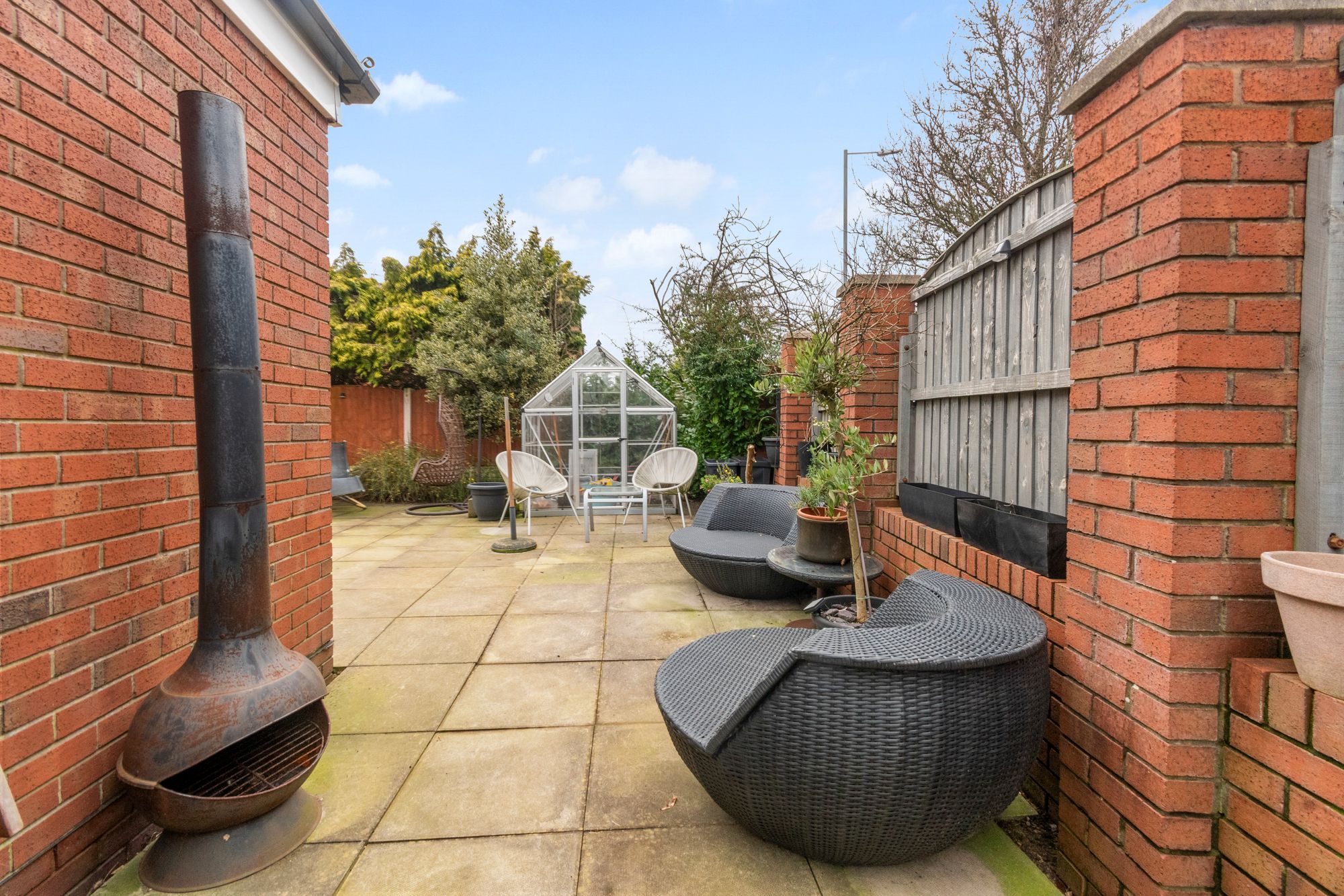 Four Acre Lane, St. Helens