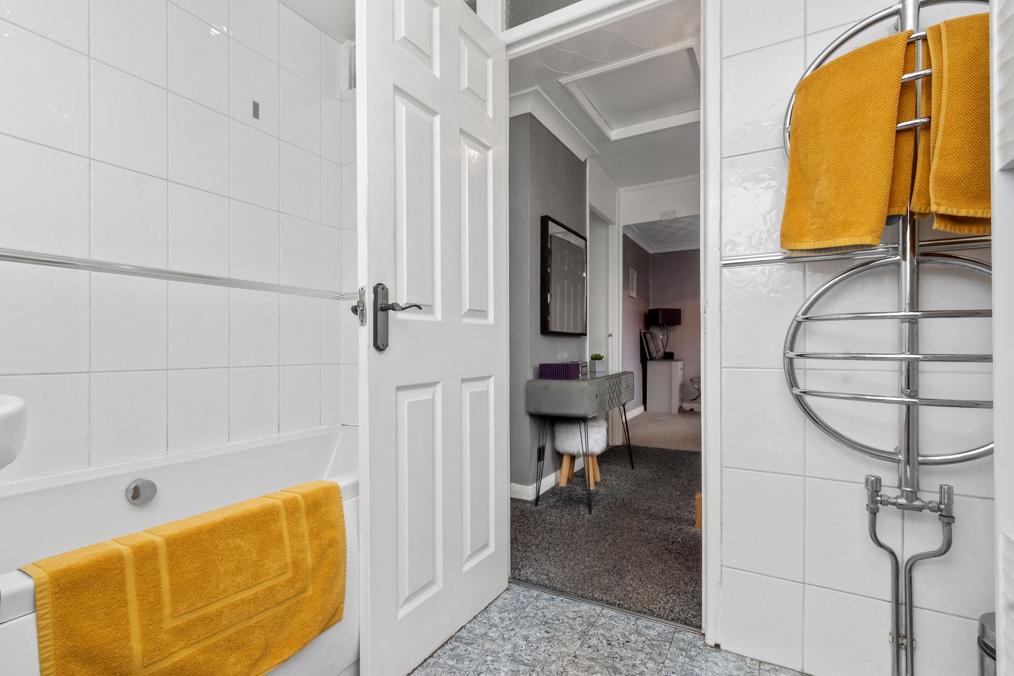 Four Acre Lane, St. Helens