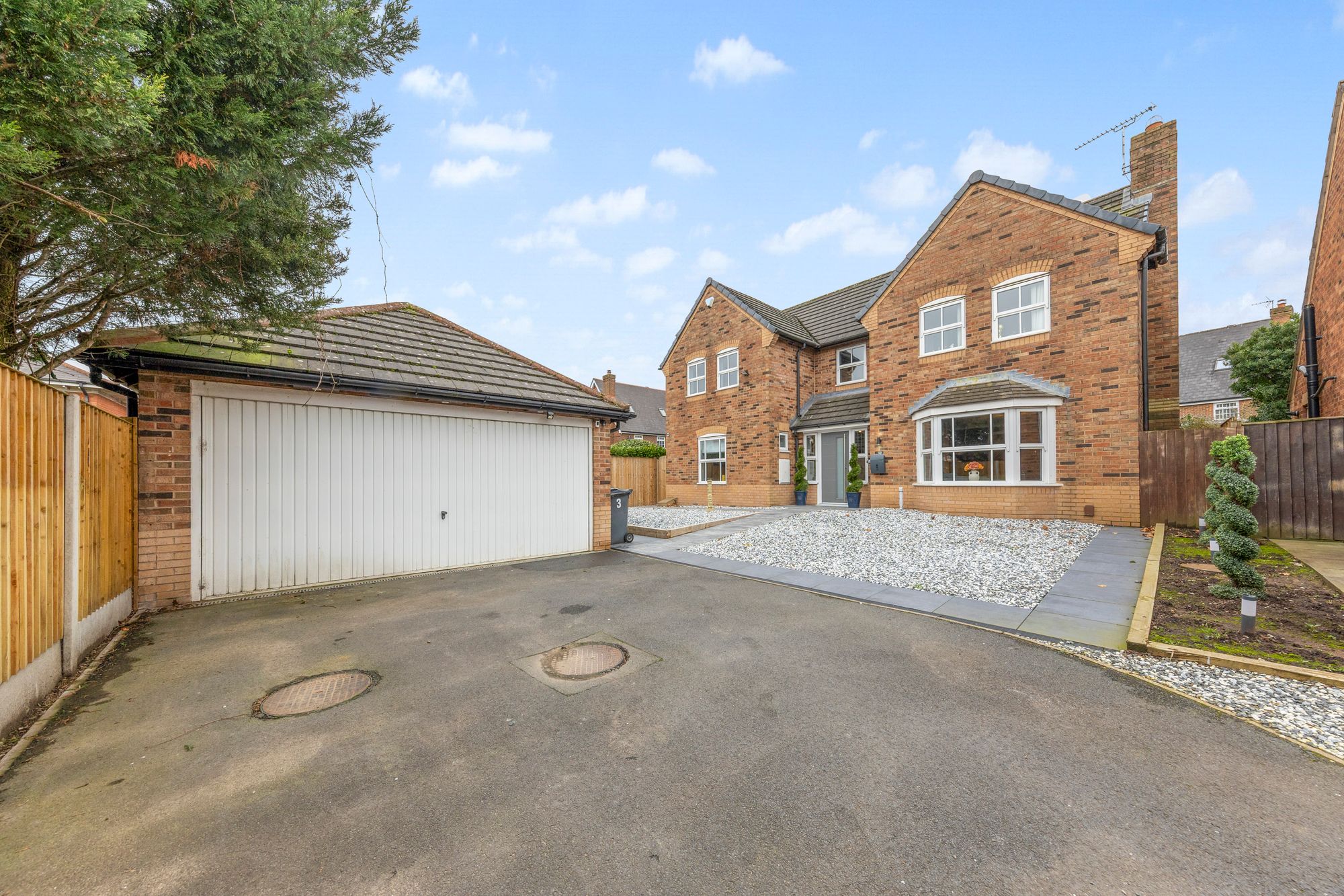 Chesterton Drive, Warrington