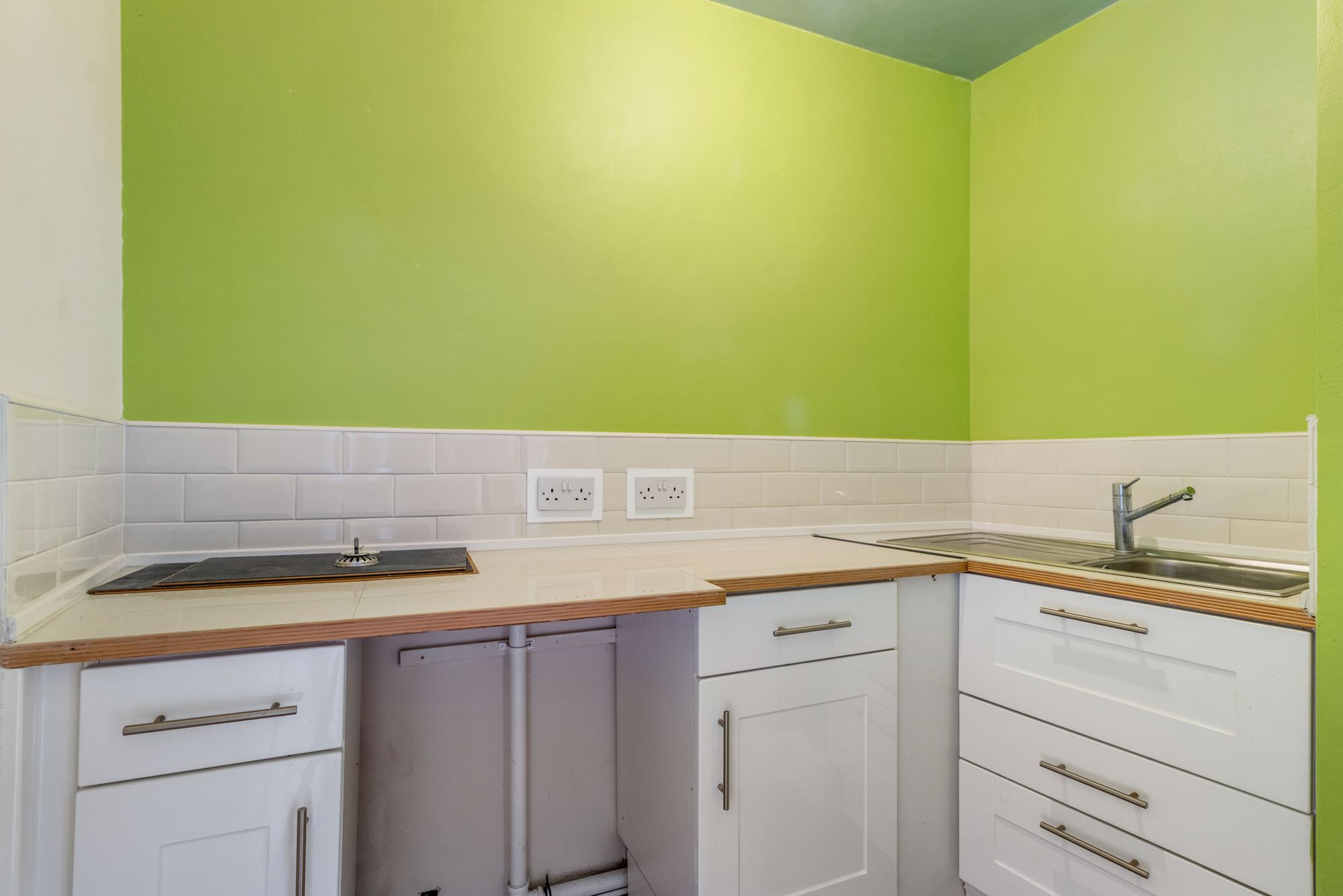 Wilderspool Causeway, Warrington