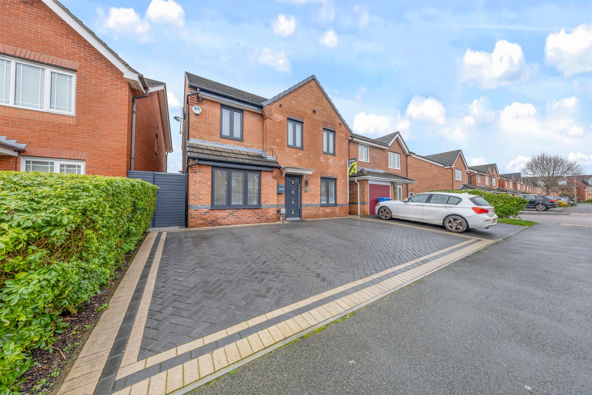 Snowberry Crescent, Warrington, WA5