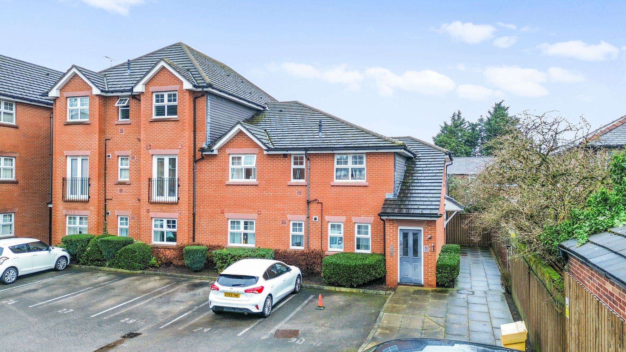Kingsway South, Warrington, WA4