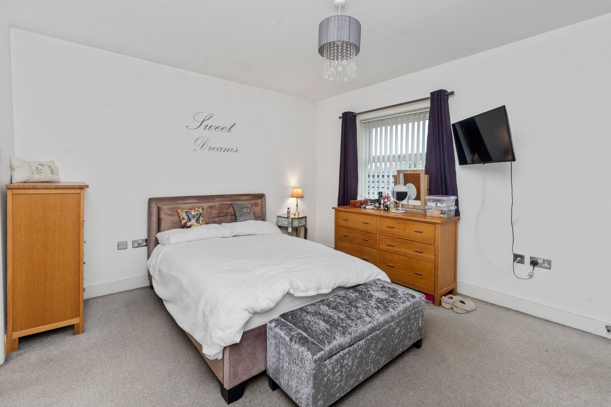 St. Thomas Close, St. Helens