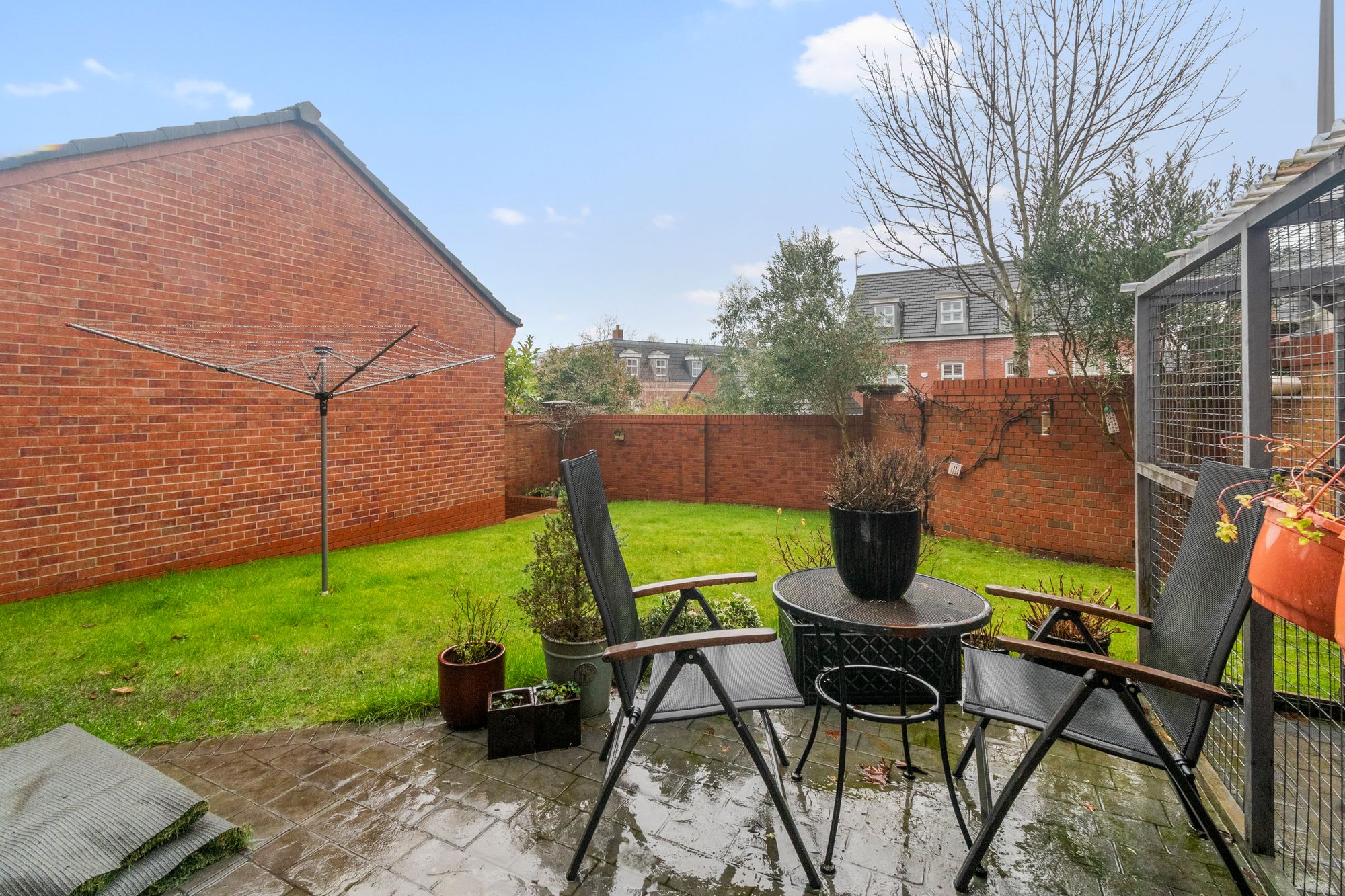 St. Thomas Close, St. Helens