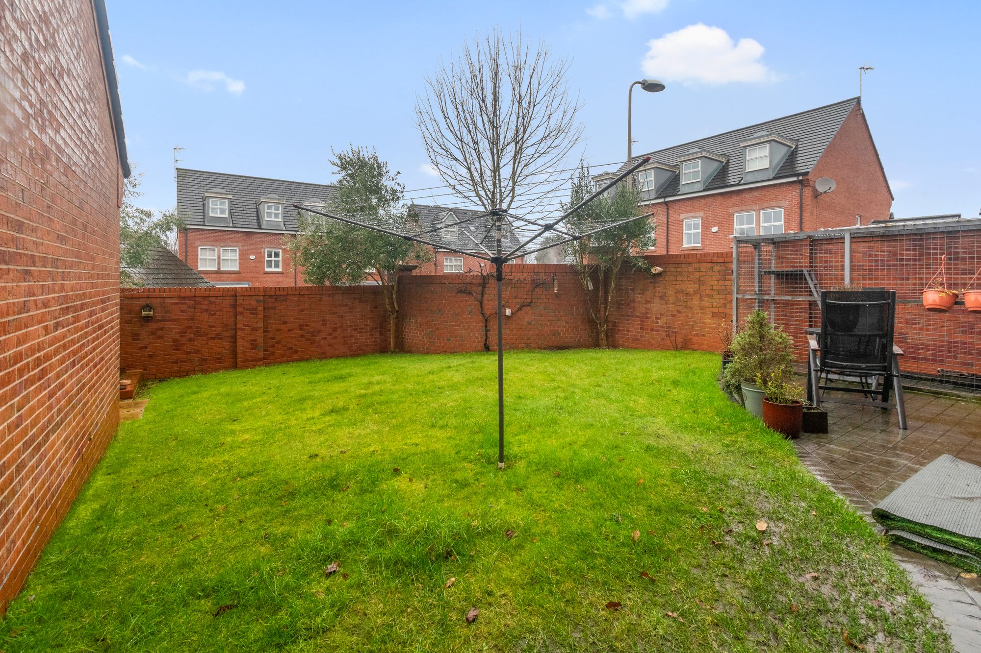 St. Thomas Close, St. Helens