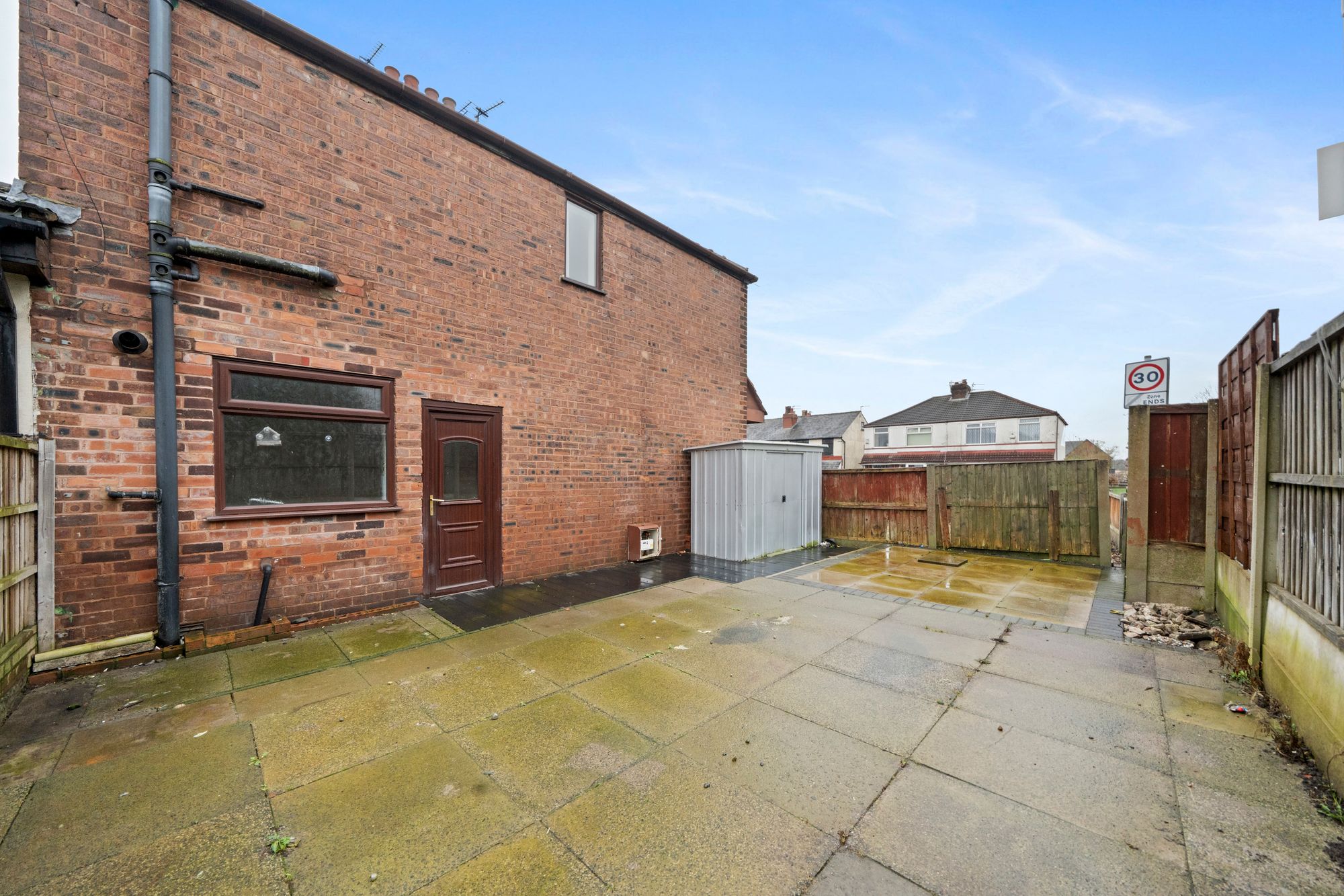 Common Road, Newton-Le-Willows, WA12