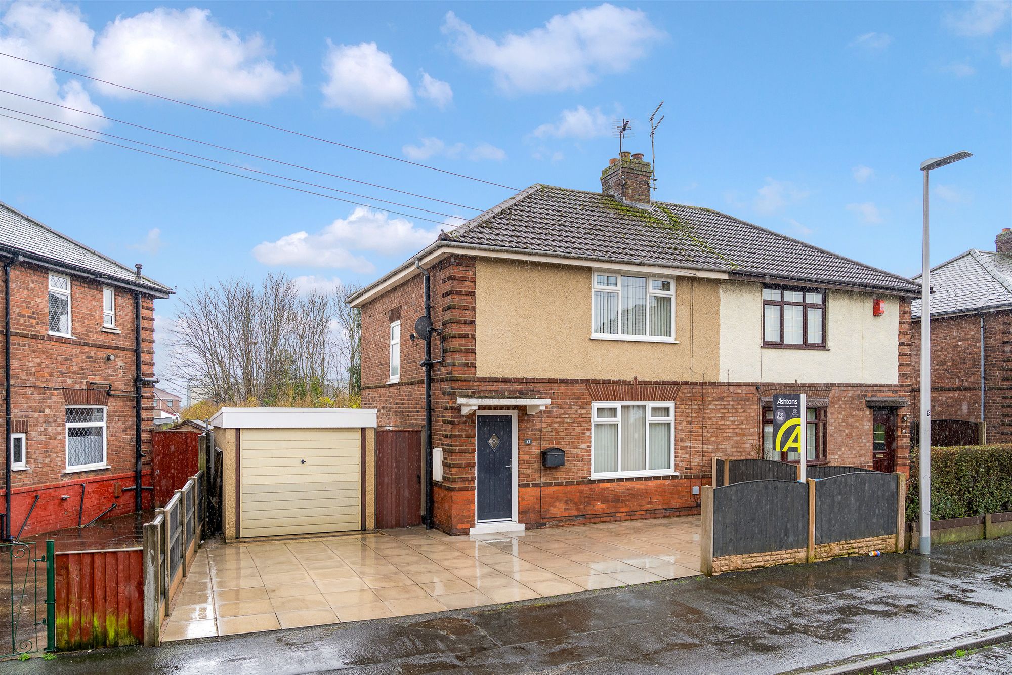 Squires Avenue, Widnes, WA8