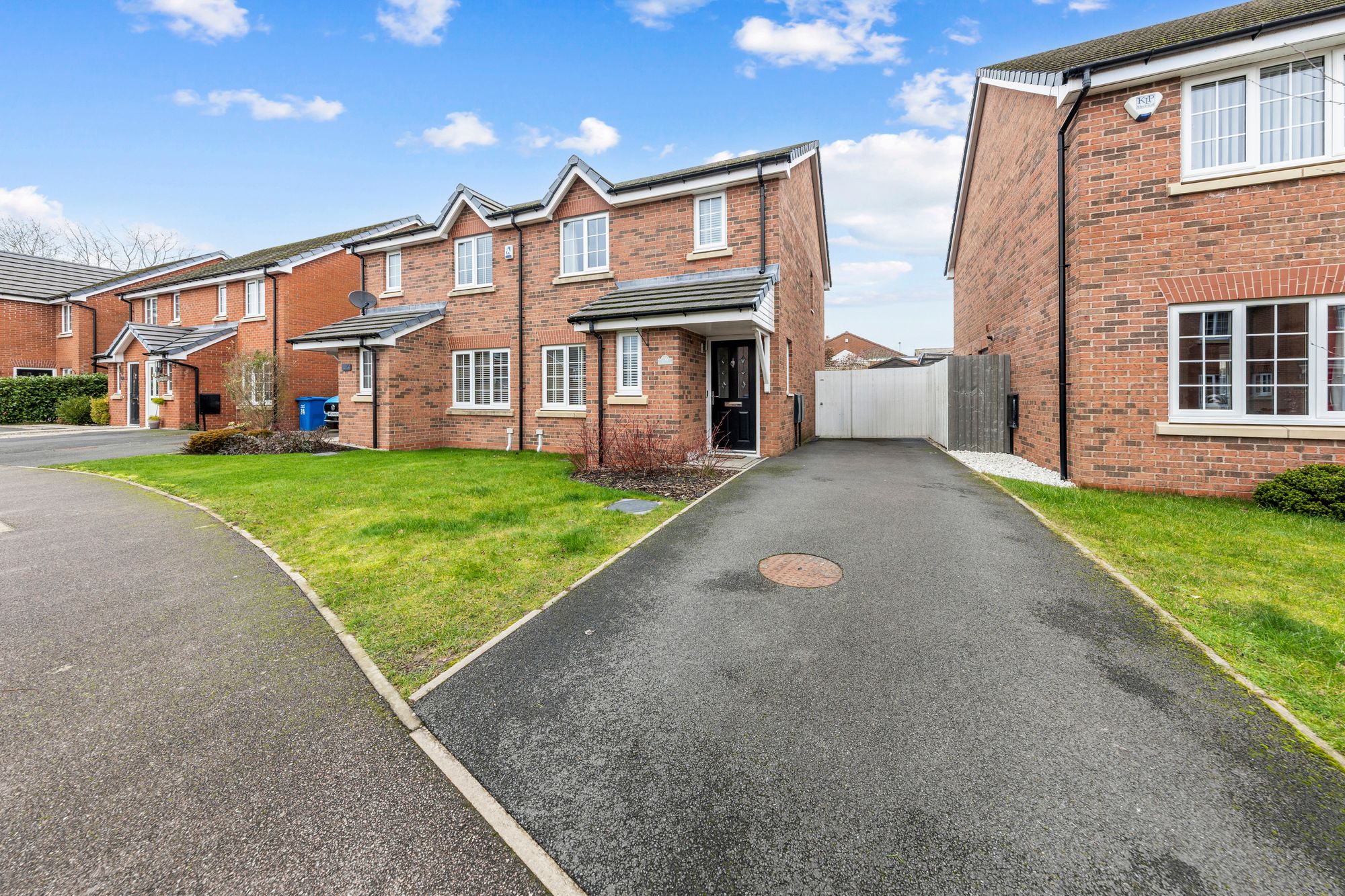 Lea Green Close, Lowton, WA3
