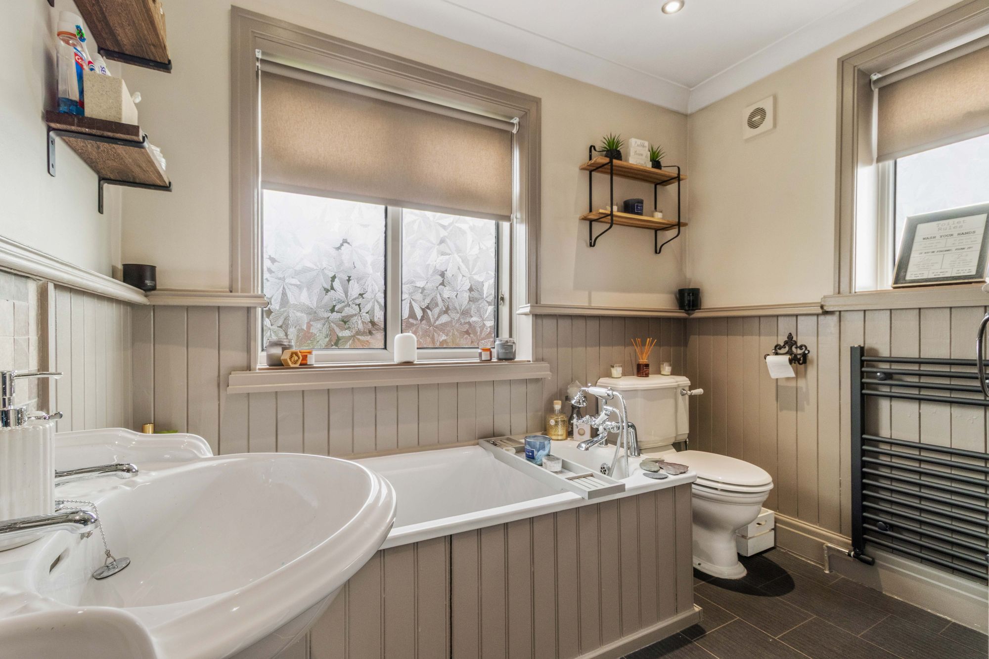 Thelwall New Road, Warrington