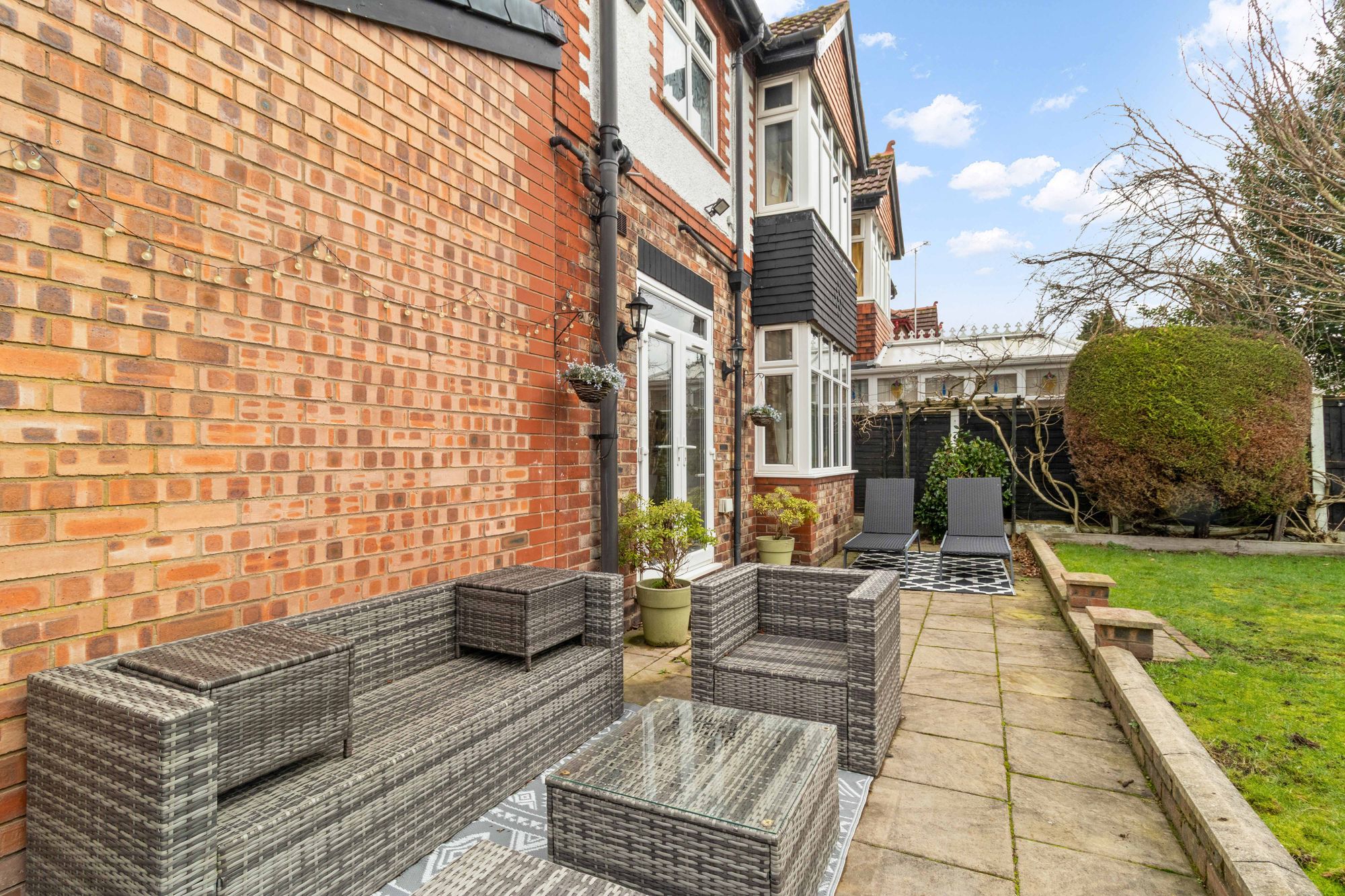 Thelwall New Road, Warrington